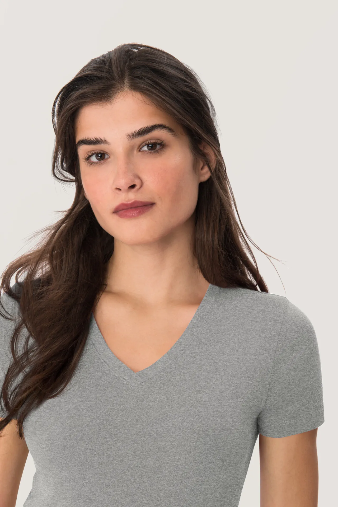 HAKRO Women-V-Shirt 126 Classic
