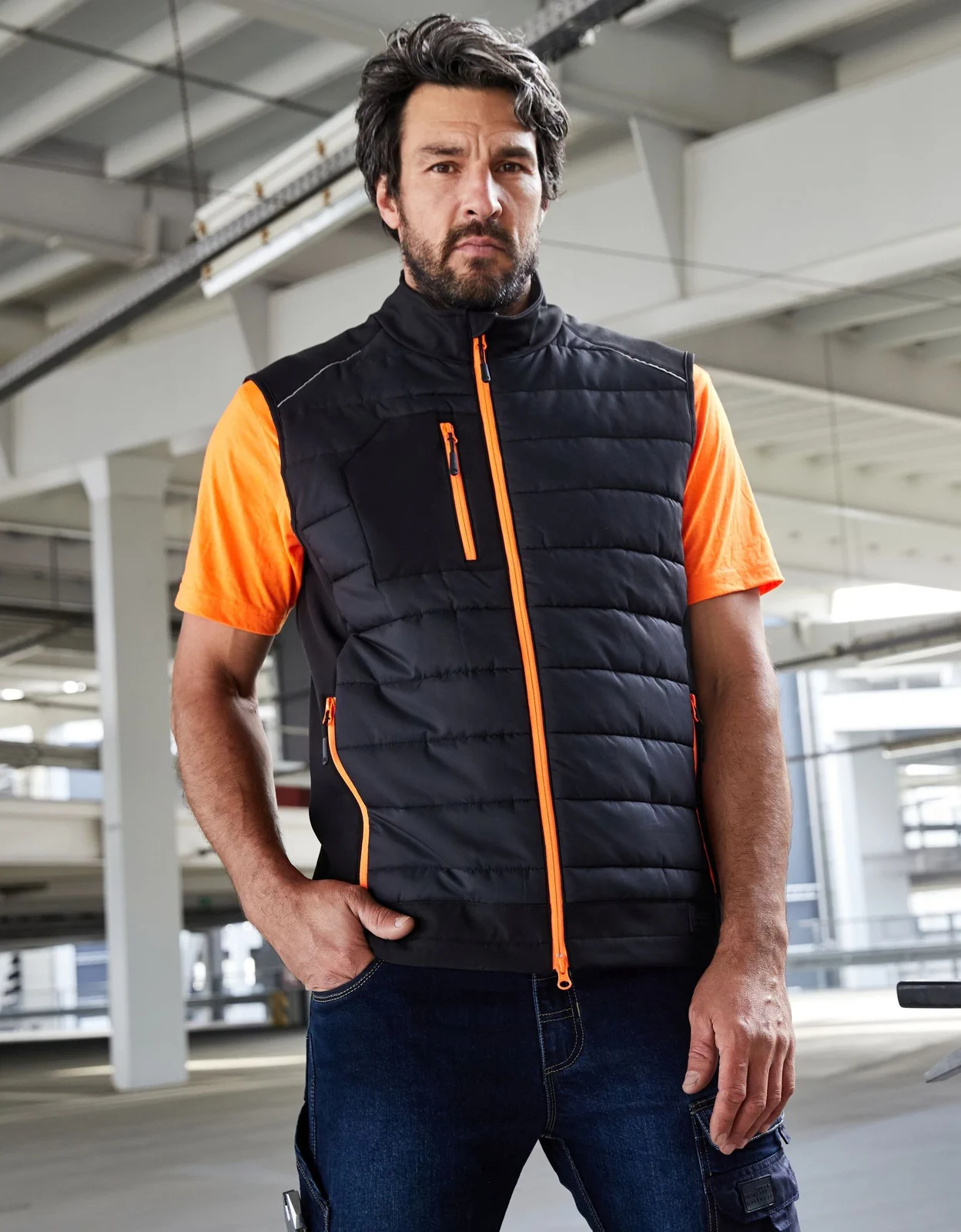 jn1822-mens-hybrid-vest-model-0 James & Nicholson Men's Hybrid Vest 1822