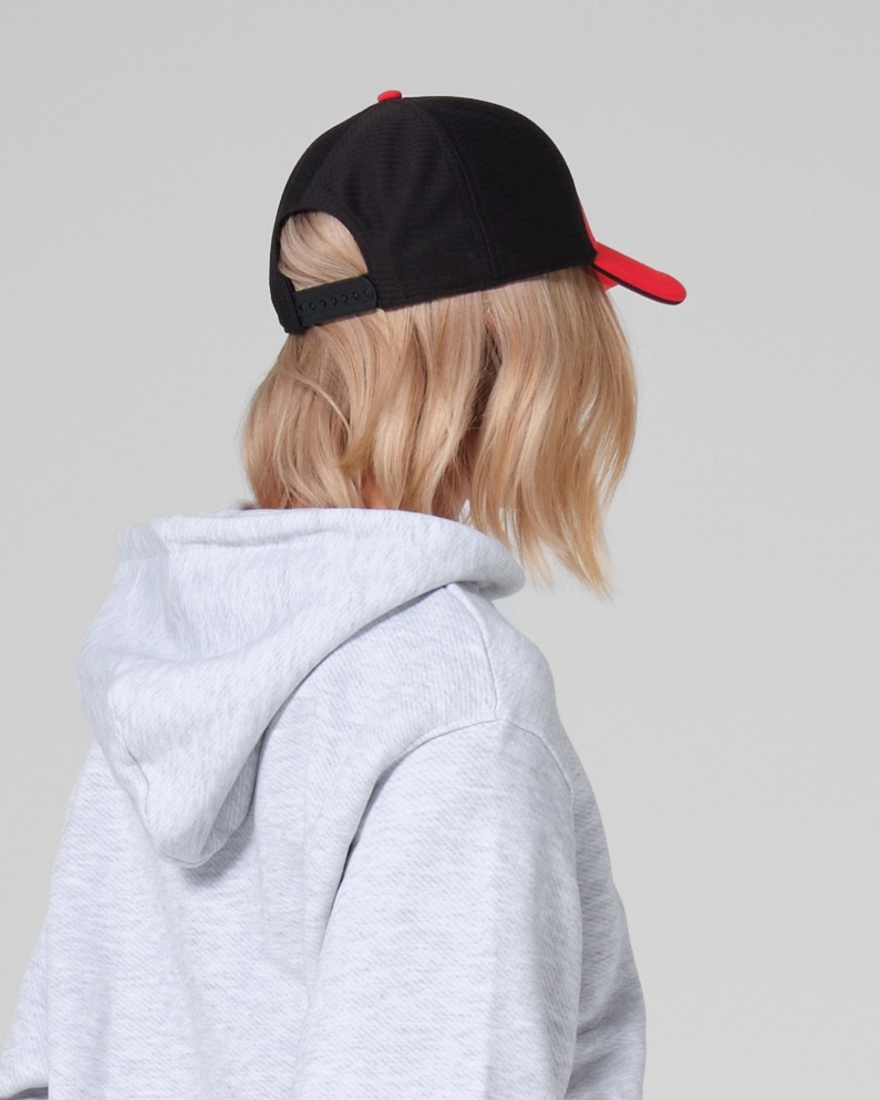 beechfield-B165-club-cap-model-1 Beechfield Club Cap