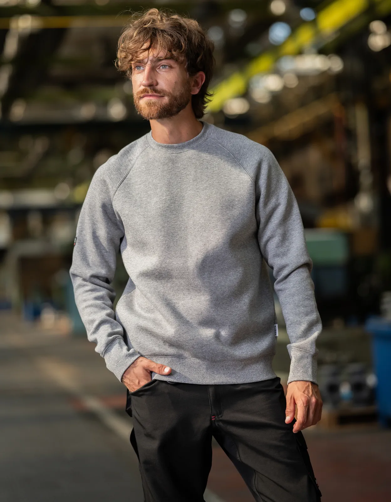rimeck-w42-sweatshirt-vertex-dunkelgraumeliert-model-0 RIMECK Sweatshirt Vertex W42