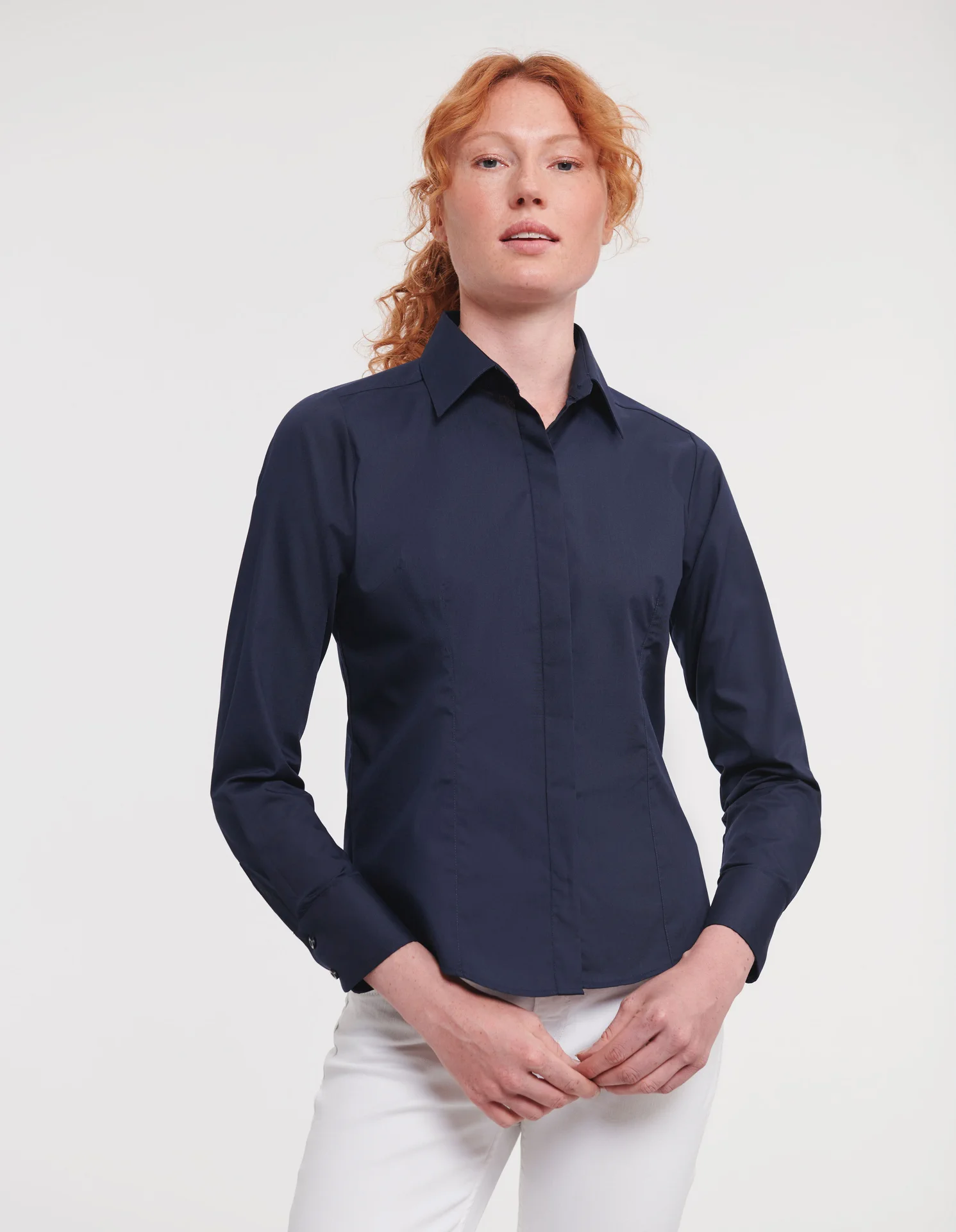 Russell Ladies Long Sleeve Polycotton Easy Care Fitted Poplin Shirt