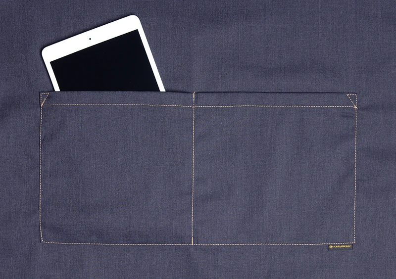 karlowsky-ls22-latzschuerze-jeans-style-mit-tasche-vintageblack-detail-6 KARLOWSKY Latzschürze Jeans-Style mit Tasche