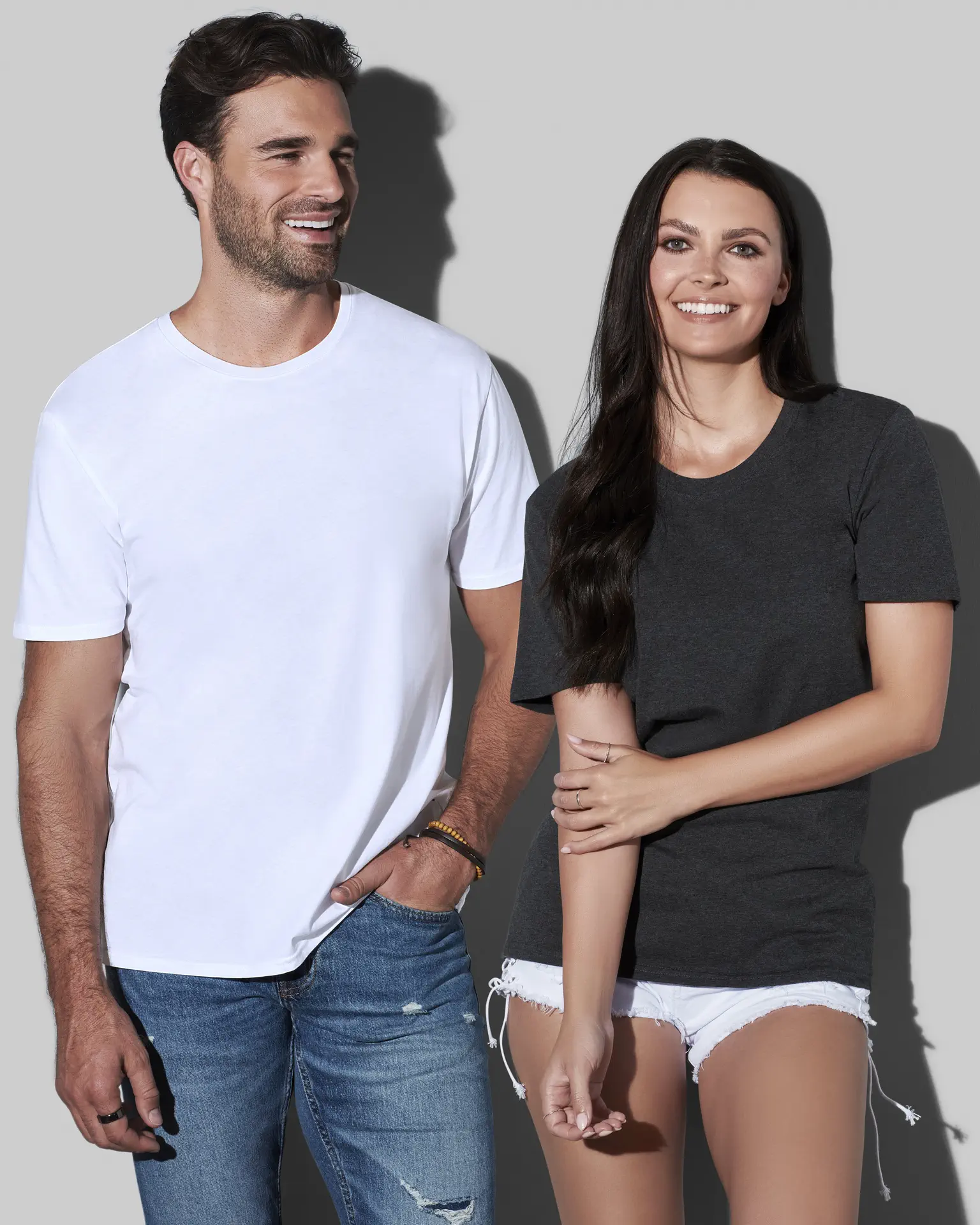 stedman-st7000-crew-neck-t-shirt-lux-white-model-1 Stedman Unisex Lux T-Shirt