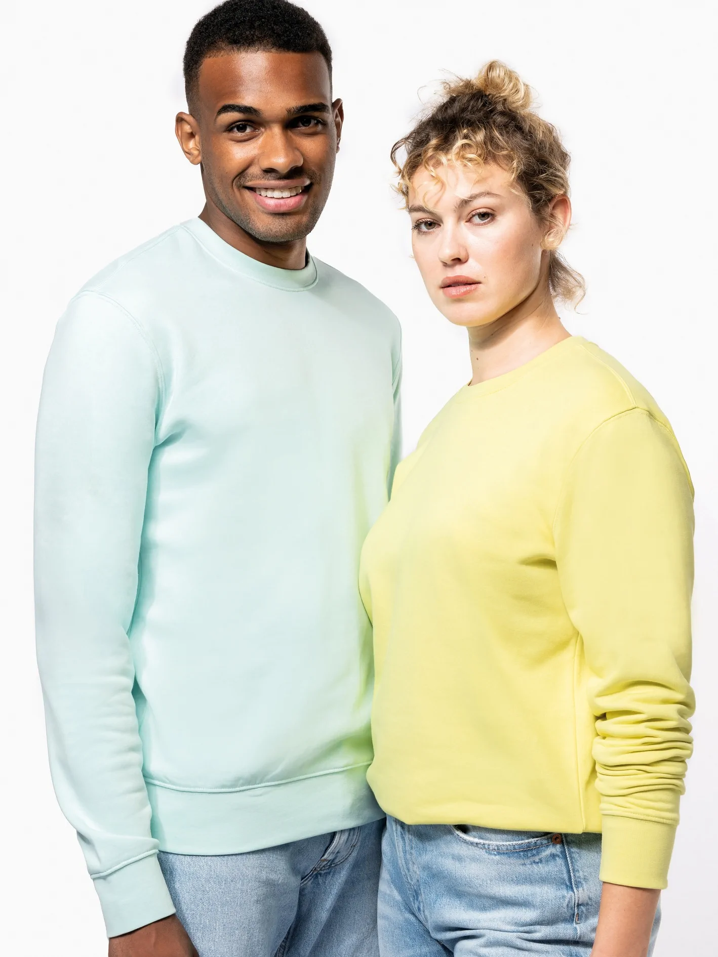 kariban-K4025-umweltfreundlicher-sweater-model-0 Kariban Umweltfreundlicher Sweater