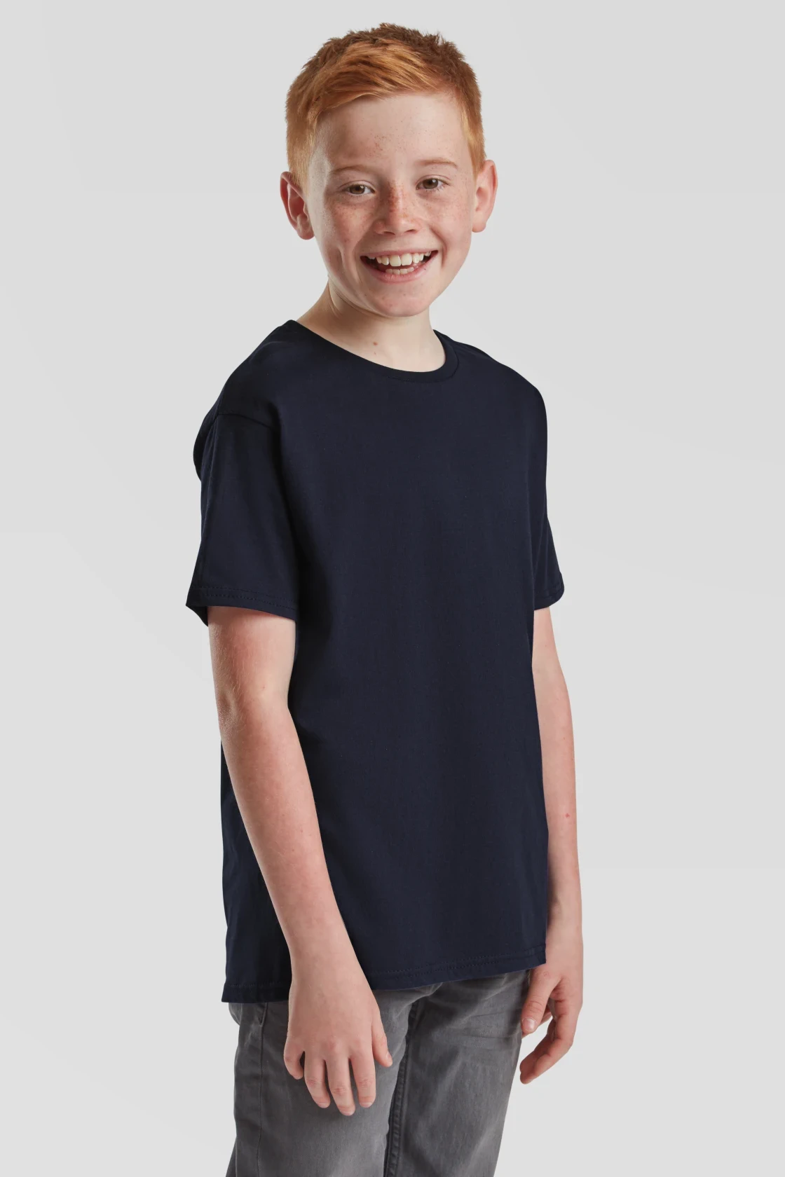 fruit-of-the-loom-61-023-0-kids-iconic-150-t-shirt-deepnavy-model-1 F.O.L. Kids Iconic T