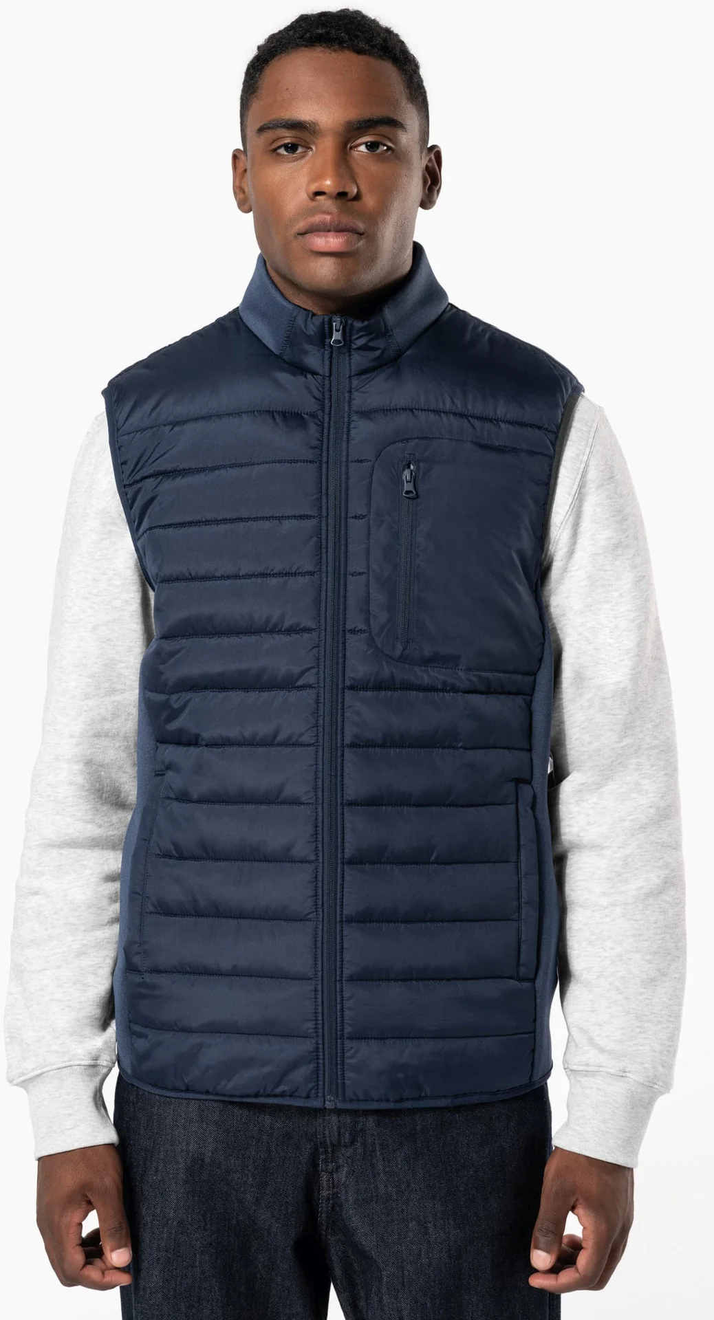 kariban-K6170-herren-hybrid-bodywarmer-navy-model-0 Kariban Herren Hybrid Bodywarmer