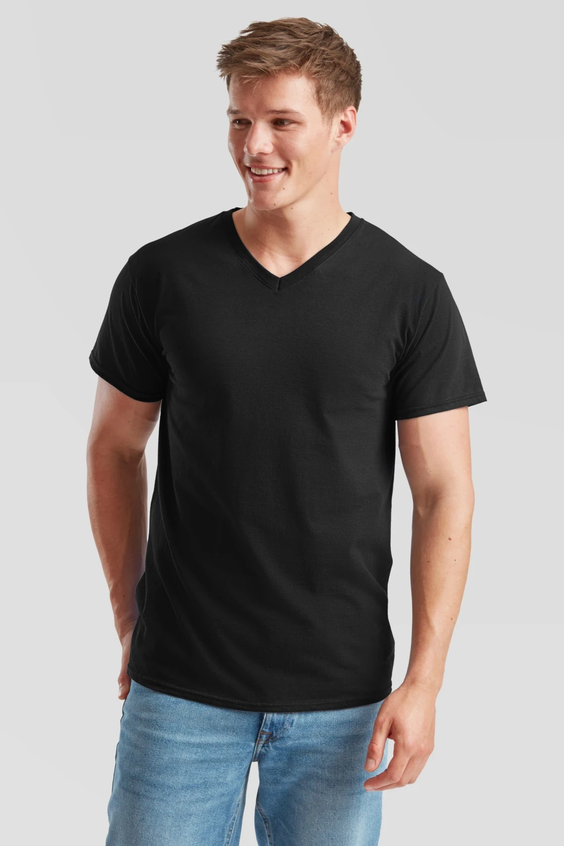 fruit-of-the-loom-61-066-0-valueweight-v-neck-t-shirt-black-model-0 F.O.L. Valueweight V-Neck T