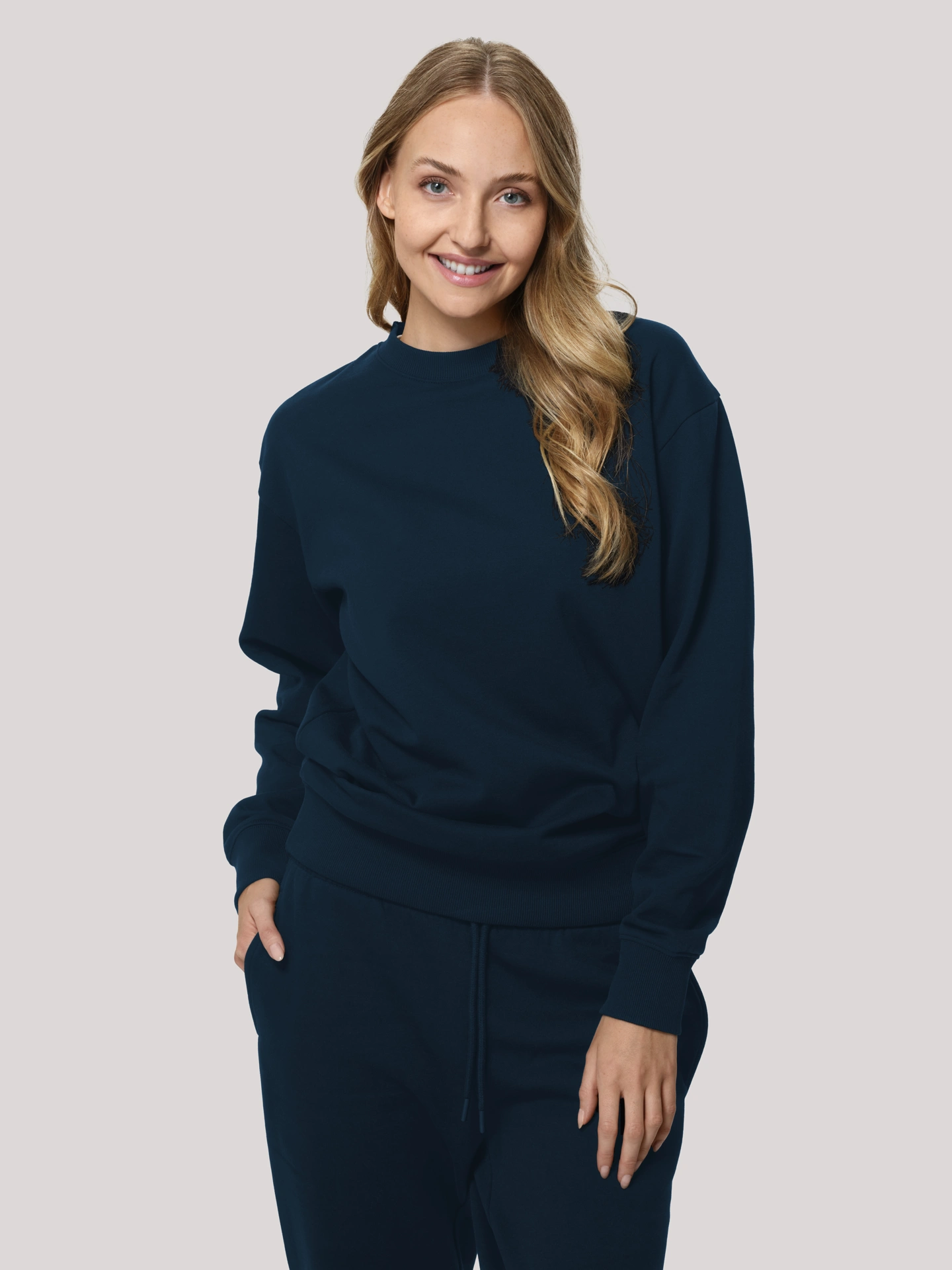 malfini-426-sweatshirt-unisex-crew-marineblau-model-0 MALFINI Sweatshirt unisex Crew 426