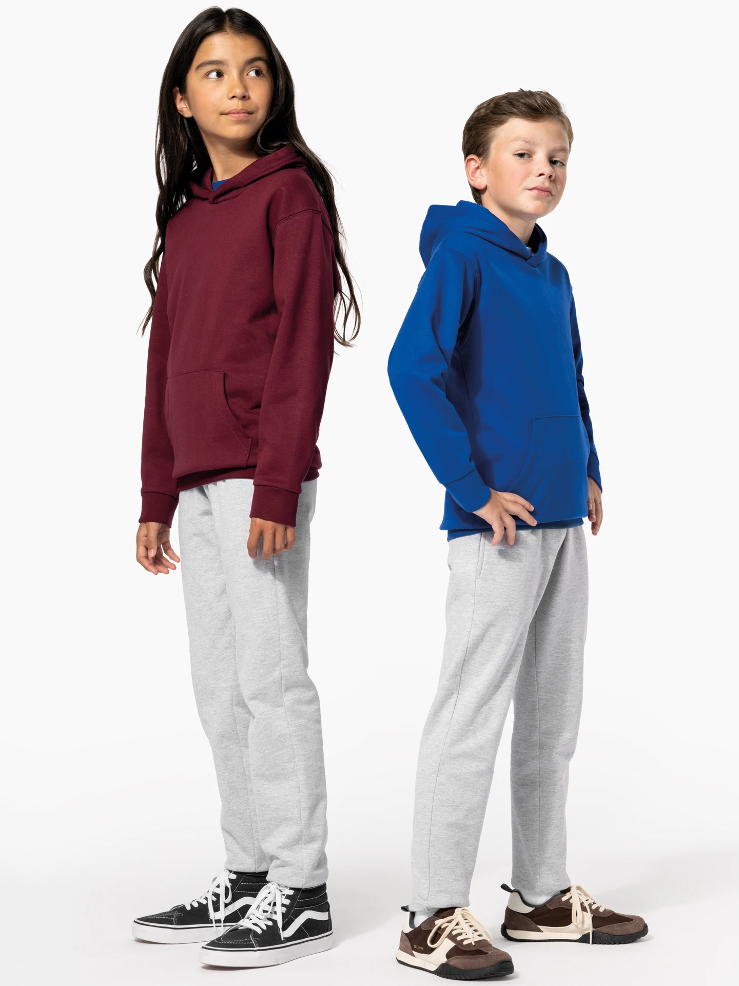 K477-kinder-kapuzen-sweater-model-0 Kariban Kinder Kapuzen Sweater