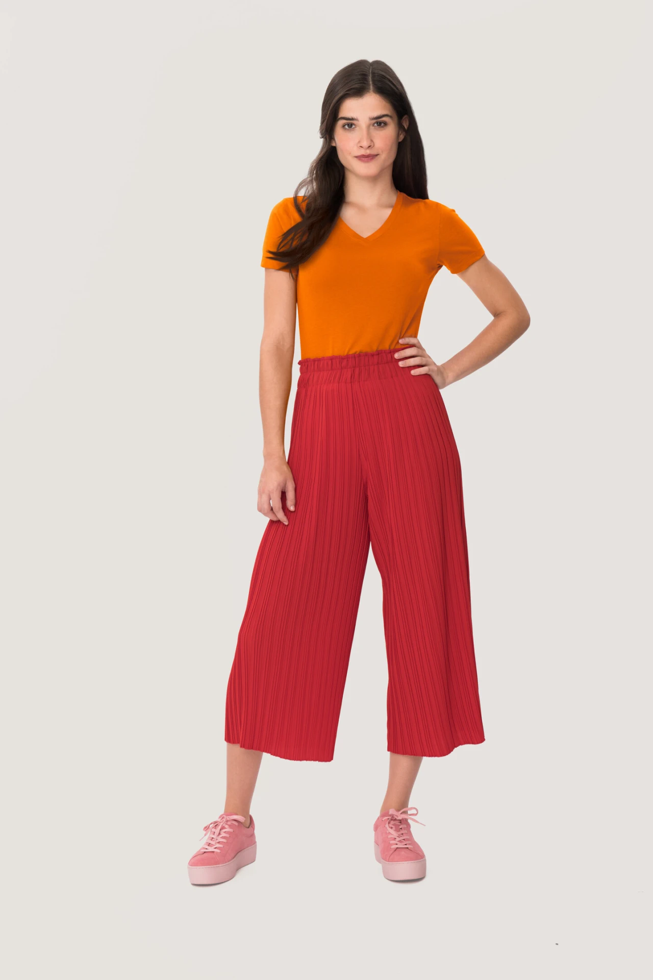 HAKRO Women-V-Shirt 126 Classic