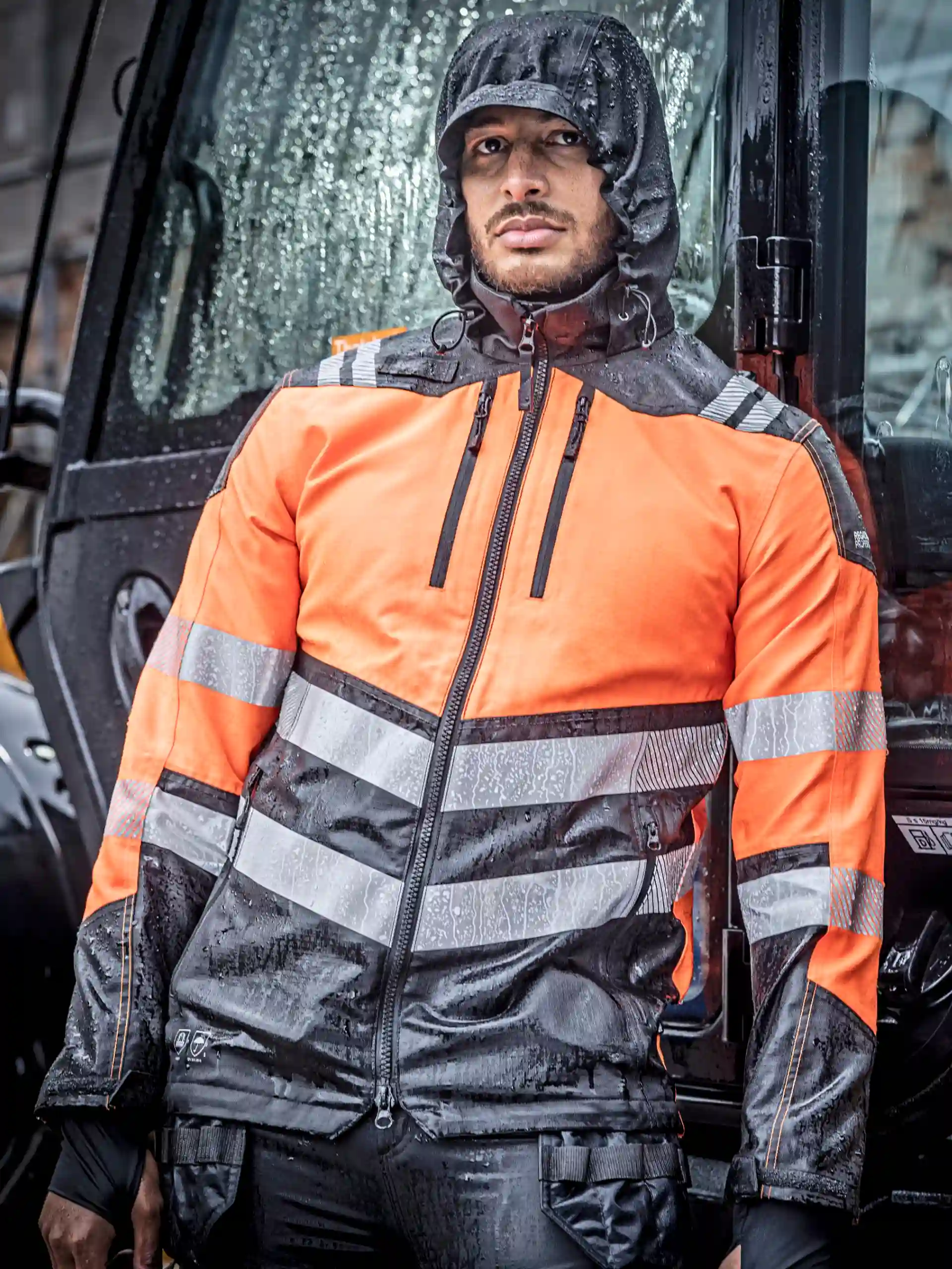 regatta-trw550-hi-vis-x-pro-waterproof-shell-jacket-class-2-black-signalorange-model-1 Regatta Hi-Vis X-Pro Waterproof Shell Jacket (Class 2)