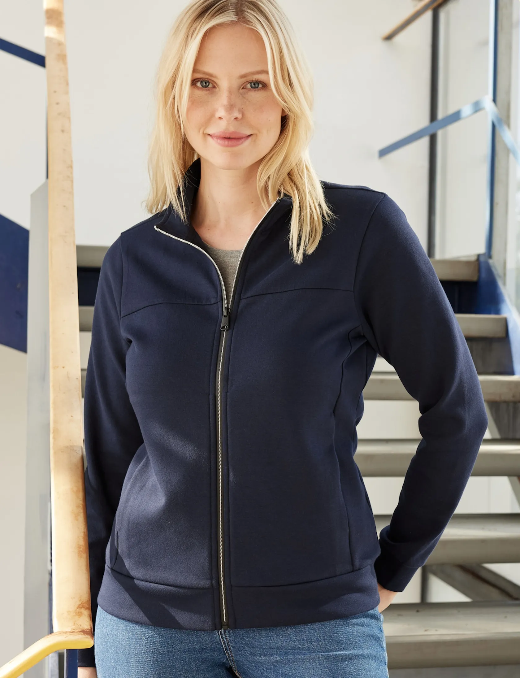 James & Nicholson Ladies´ Sporty Jacket