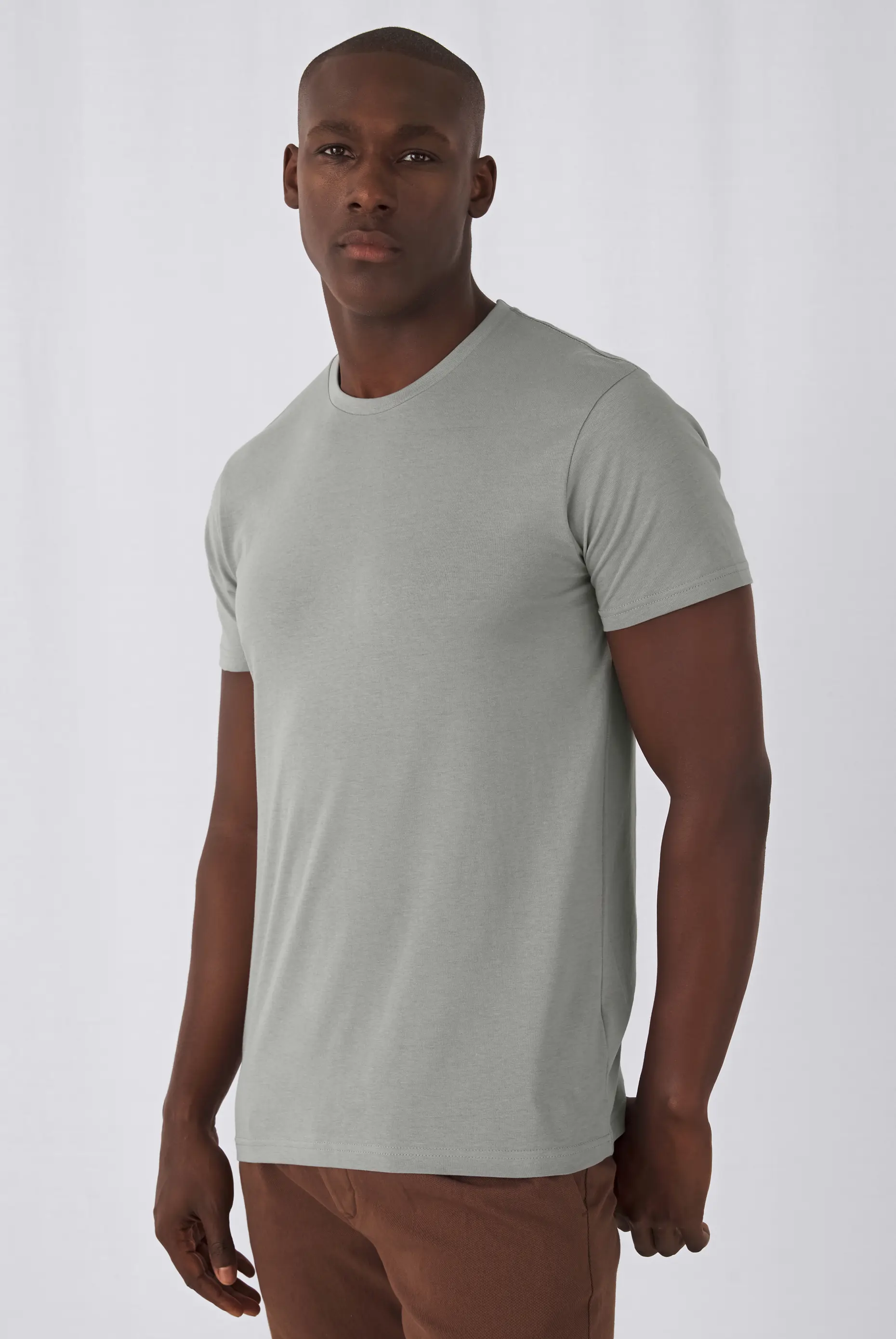 bc-tm042-inspire-t-shirt-men-light-grey-model-1 B&C Inspire T Men