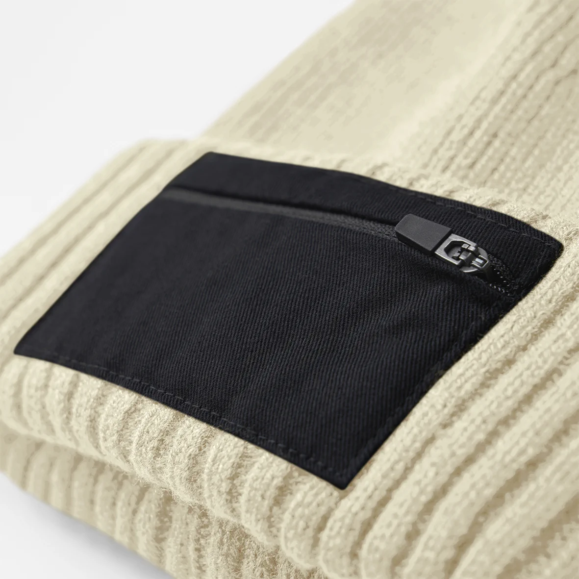Beechfield Zip Patch Beanie