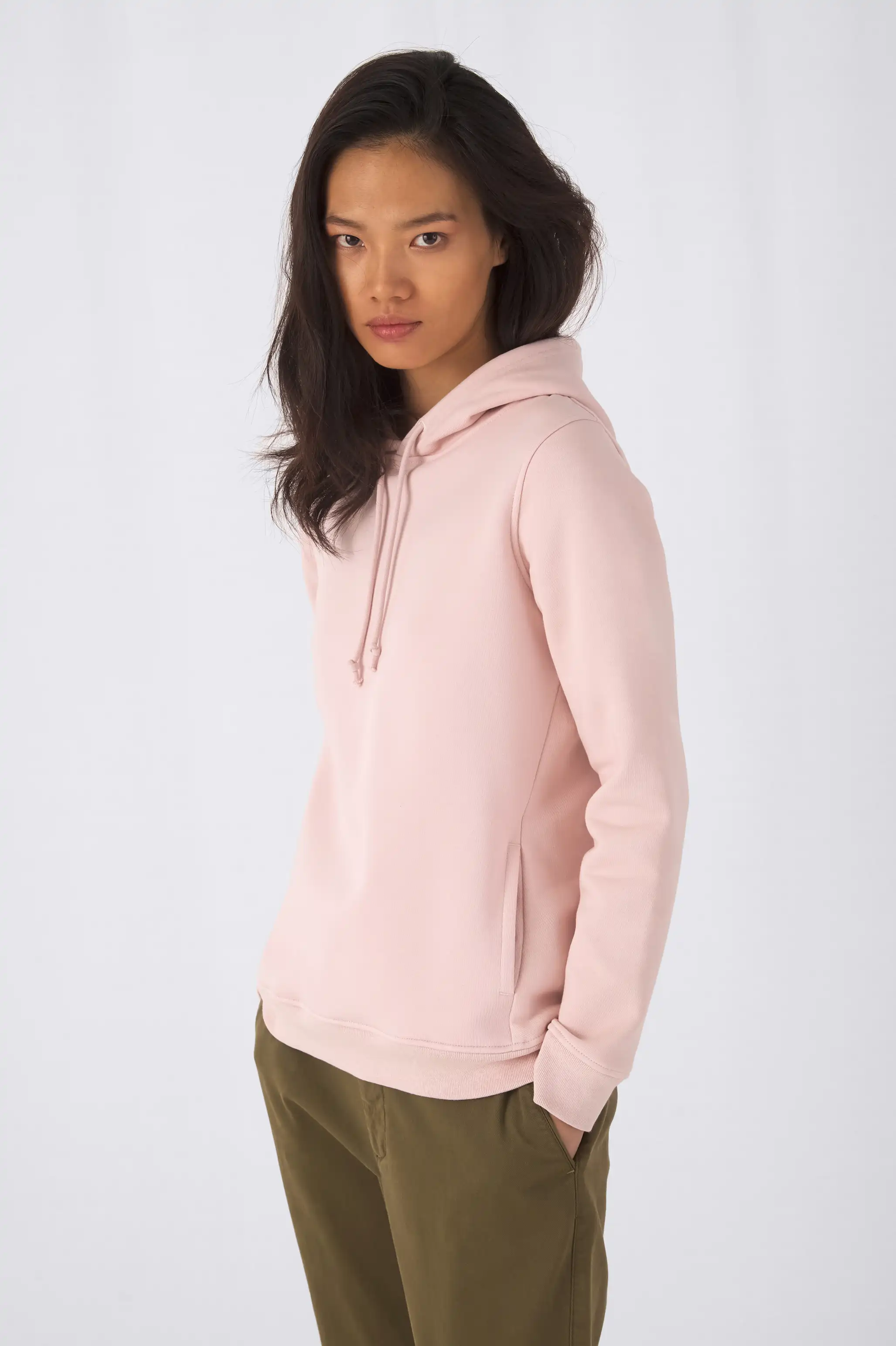 bc-ww34b-organic-hooded-sweat-women-soft-rose-model-2 B&C Organic Hooded Sweat Women