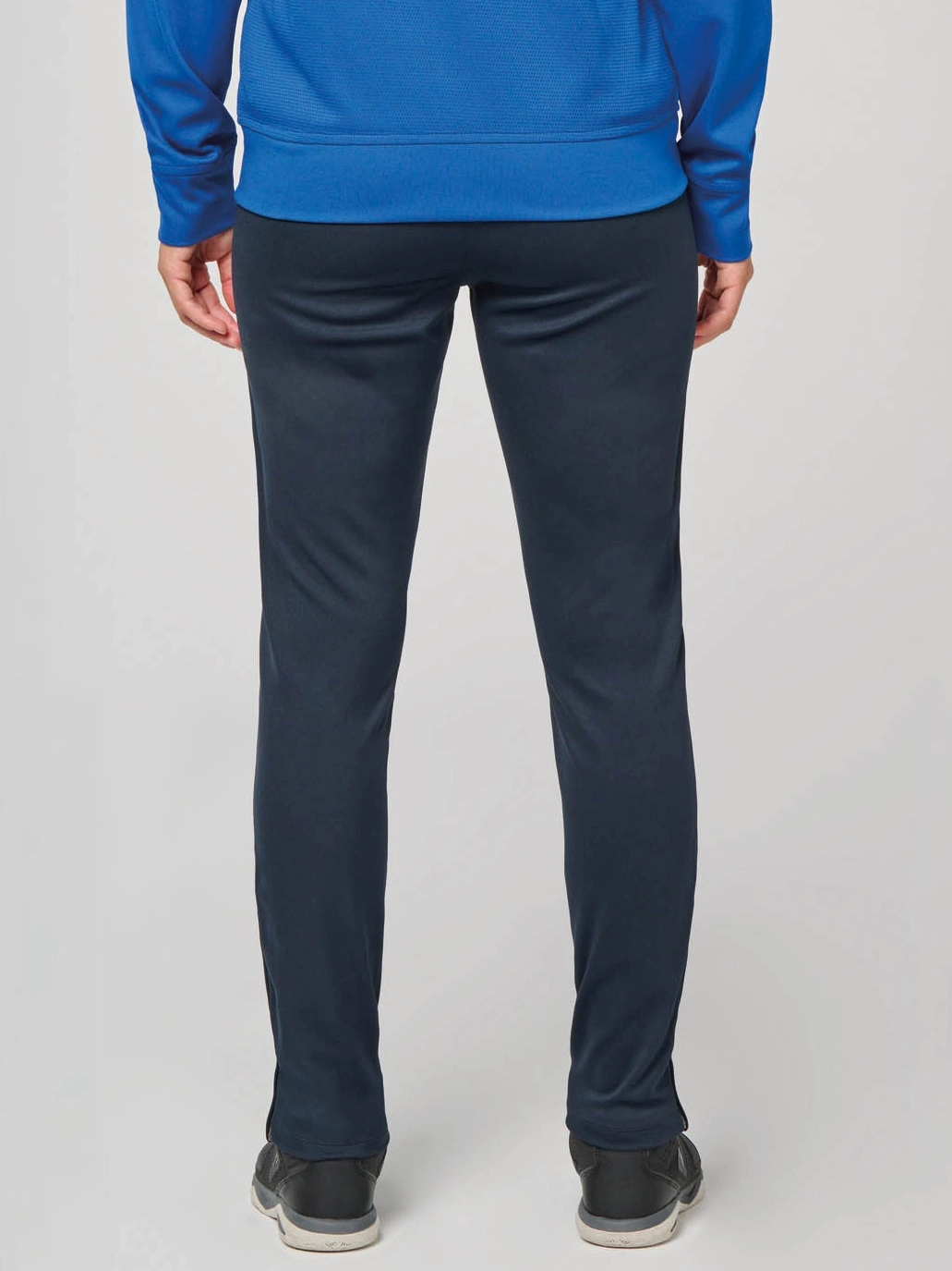 kariban-PA1040-trainingshose-model-2 Kariban Trainingshose