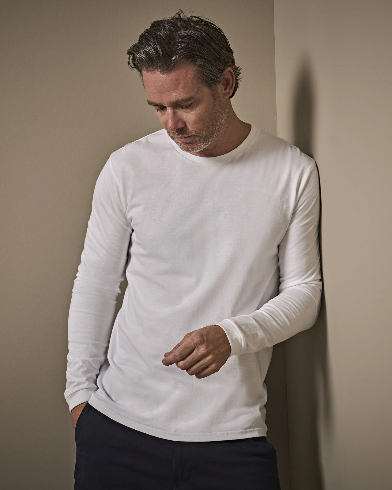 tee-jays-8007-long-sleeve-fashion-sof-t-shirt-white-model-0 Tee Jays Long Sleeve Fashion Sof Tee