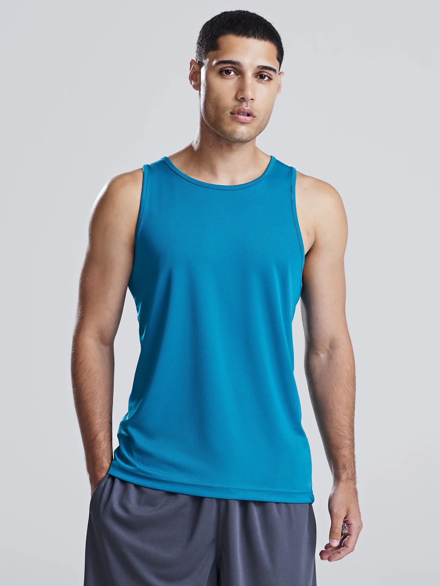 justcool-jc007-cool-vest-model-0 Just Cool Cool Vest