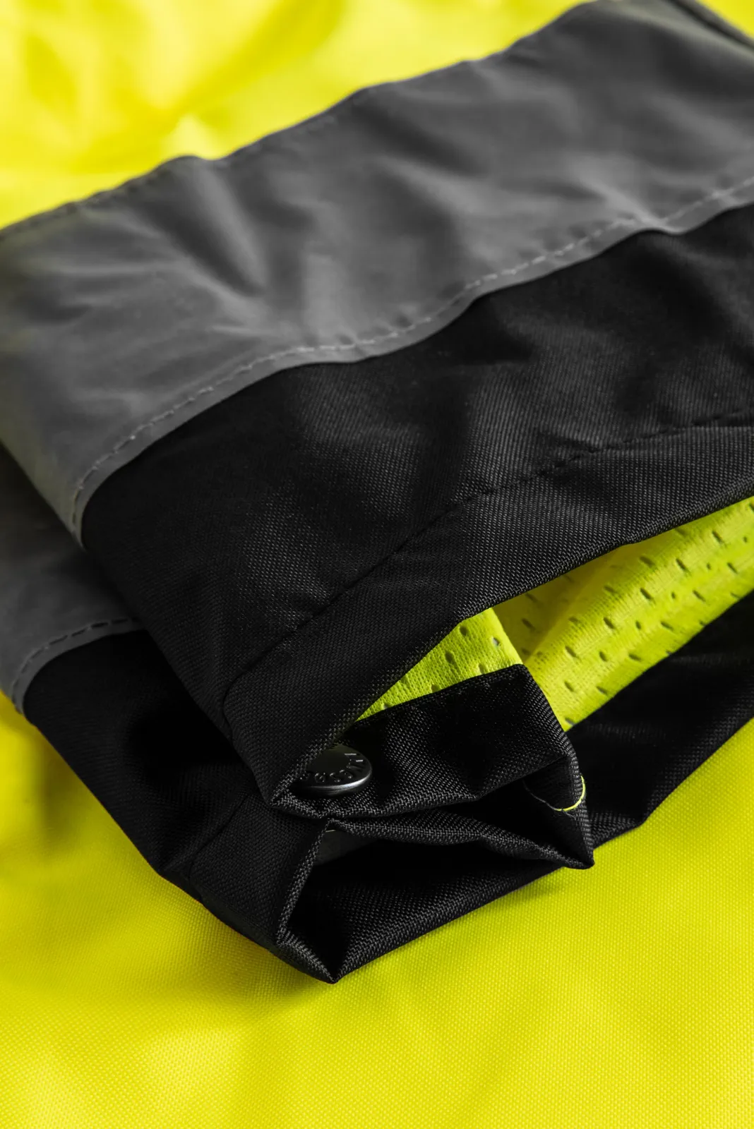 lyngsoe-fox6052-atmungsaktive-hi-vis-shell-hose-leuchtgelb-schwarz-detail-7 Lyngsøe FOX6052 Atmungsaktive Hi-Vis Shell-Hose