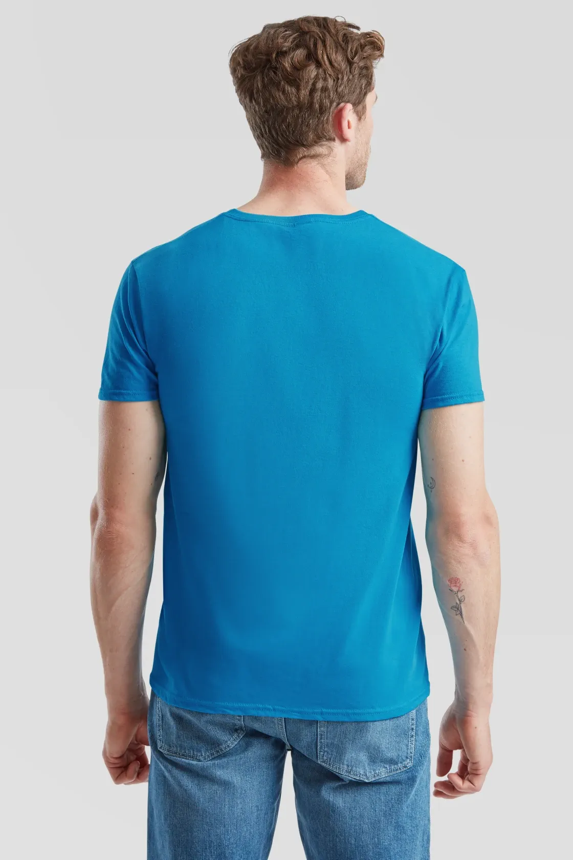 fruit-of-the-loom-61-430-0-iconic-150-t-shirt-azureblue-model-2 F.O.L. Iconic T