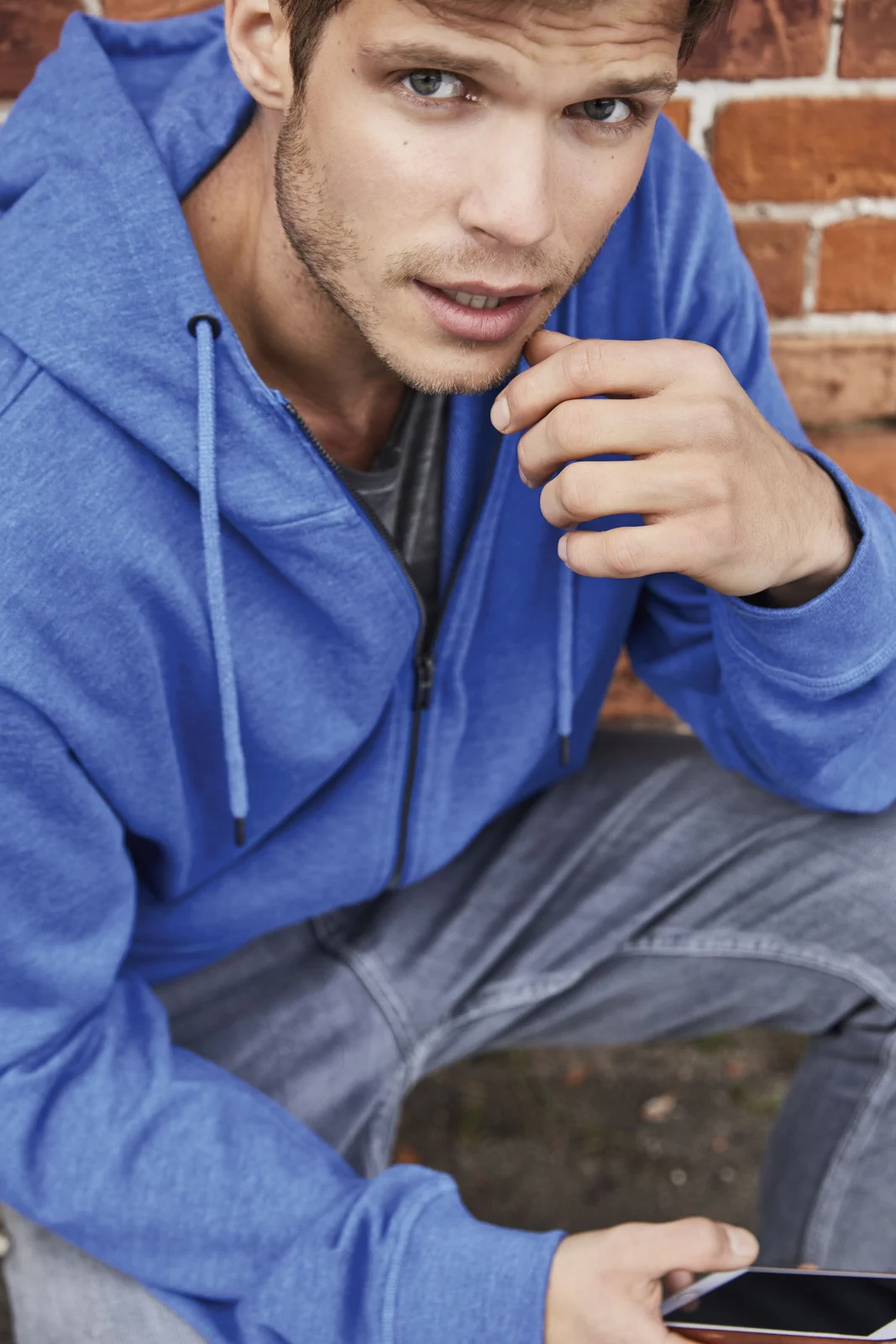 JN8026-mens-zip-hoody-model-0 James & Nicholson Men`s Zip-Hoody