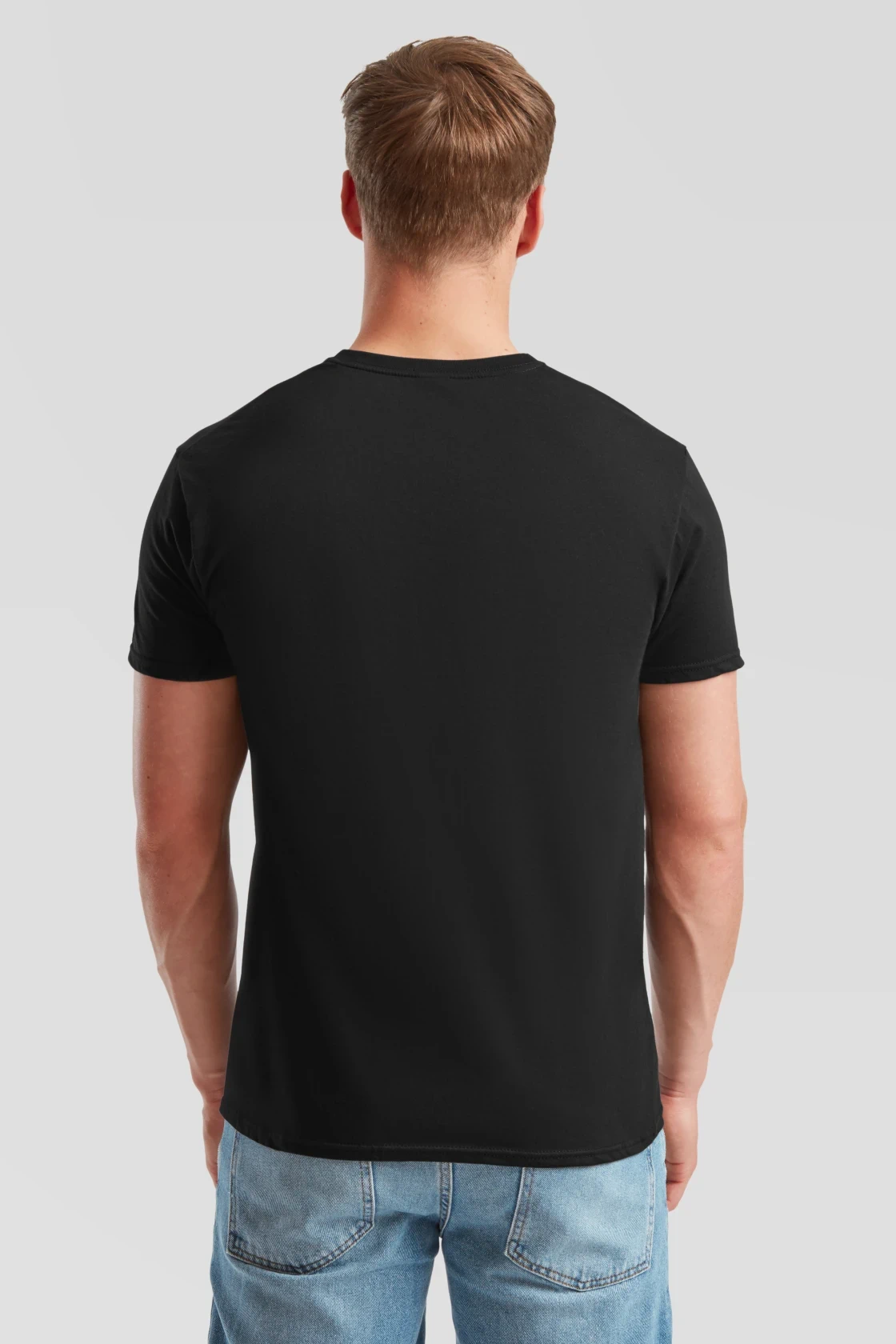 fruit-of-the-loom-61-430-0-iconic-150-t-shirt-black-model-2 F.O.L. Iconic T