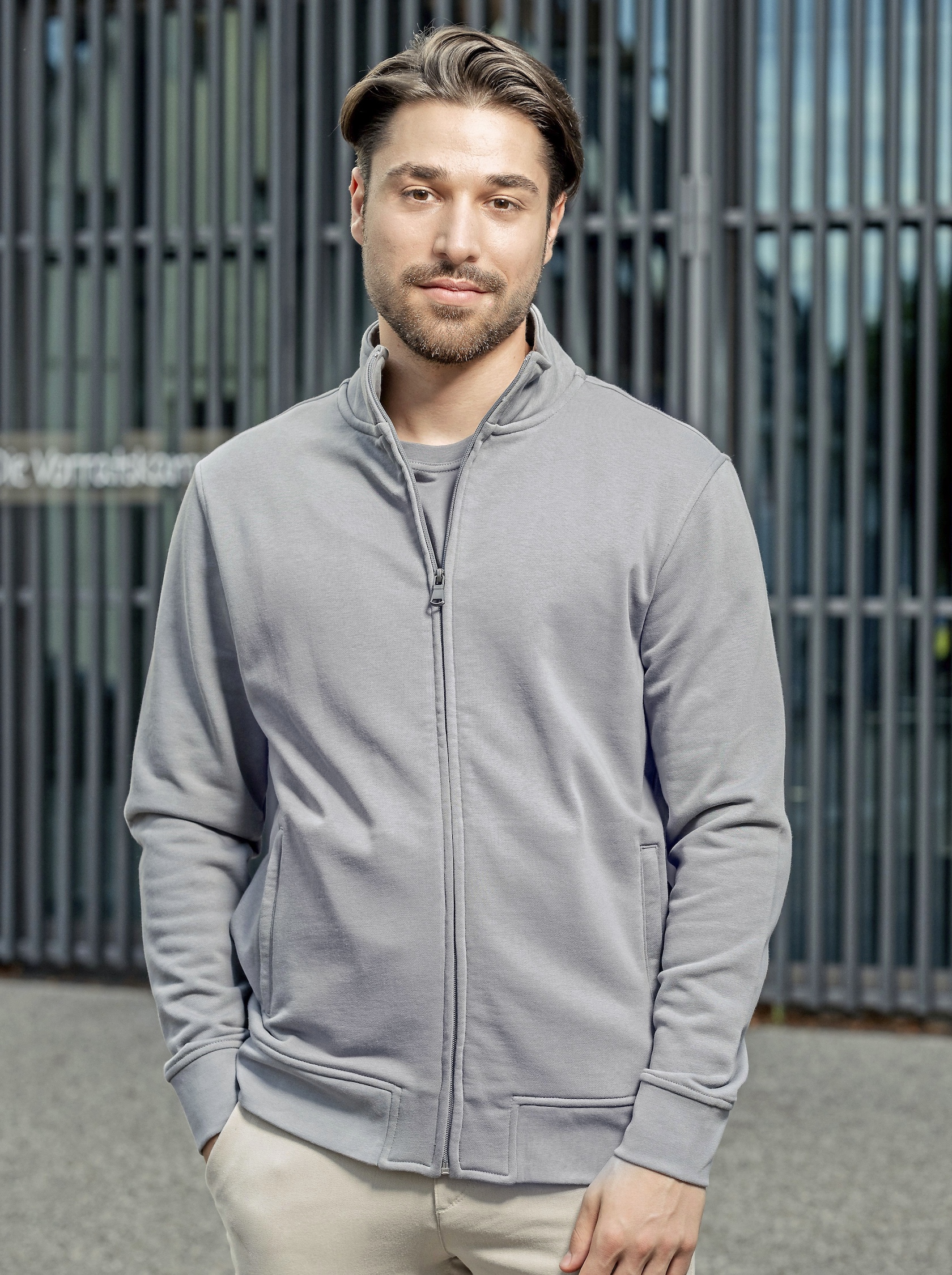 HRM Men´s Premium Full-Zip Sweat Jacket HRM Men´s Premium Full-Zip Sweat Jacket