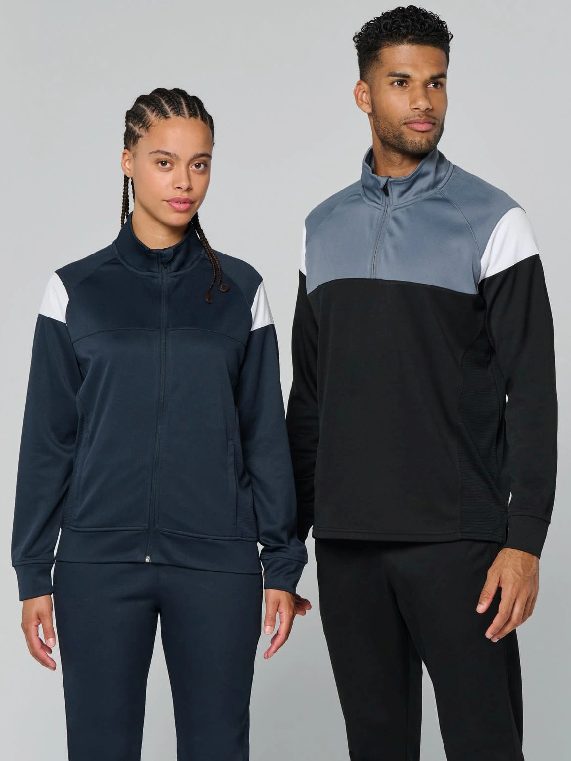 kariban-PA390-trainingsjacke-model-0 Kariban Trainingsjacke