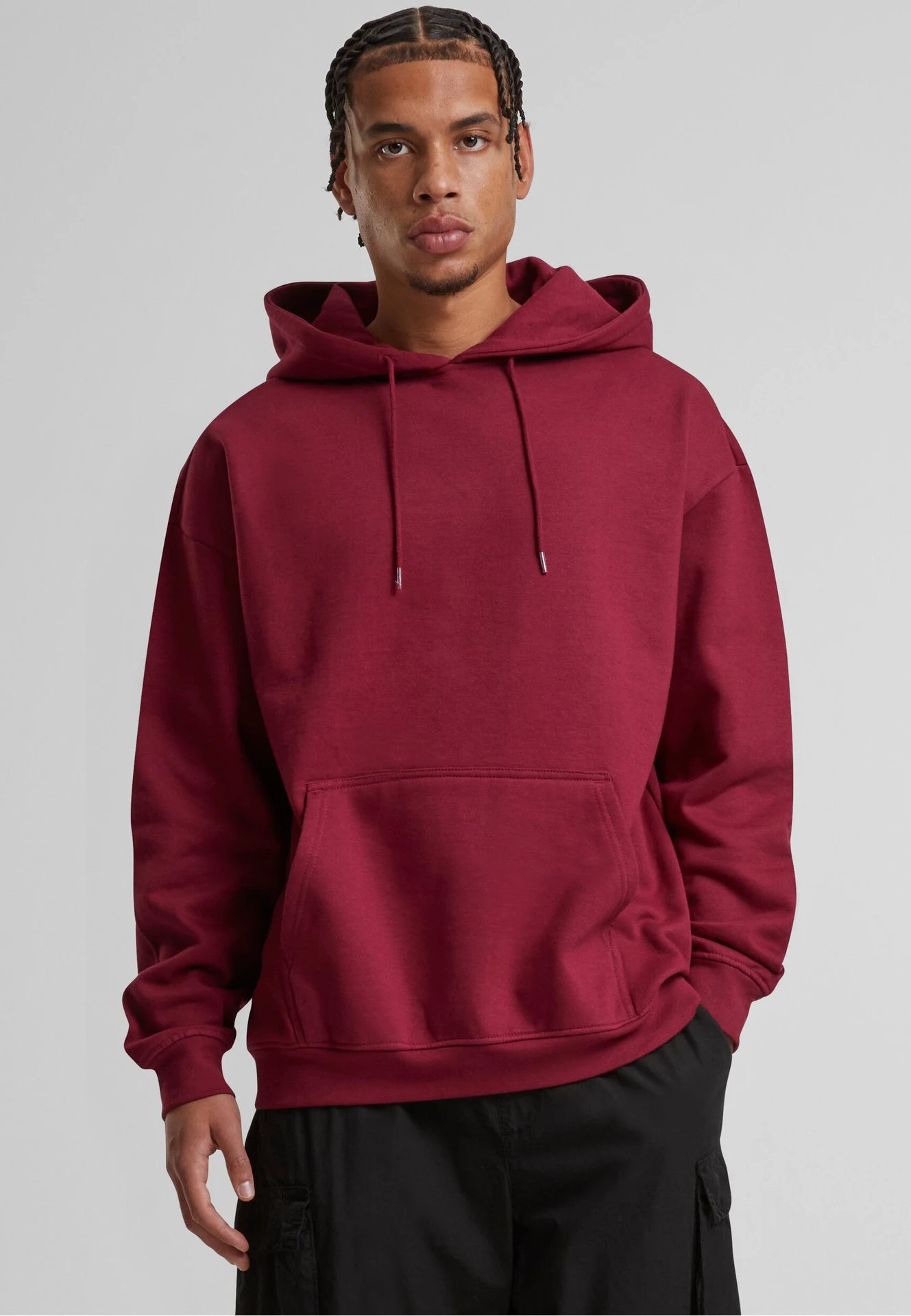 BYB-BB006-basic-oversize-hoody-burgundy-model-0 Build Your Brand Basic Oversize Hoody