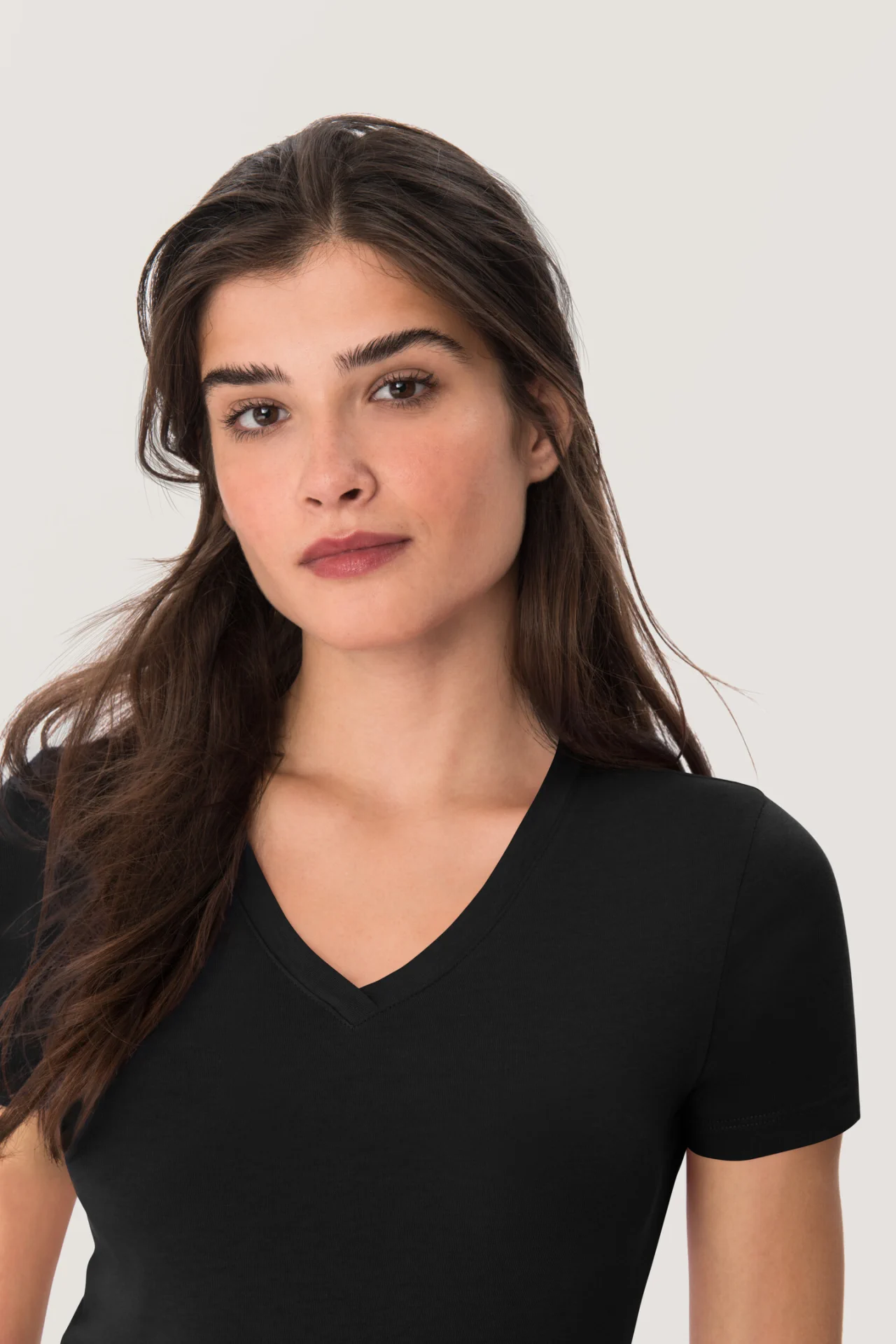 HAKRO Women-V-Shirt 126 Classic