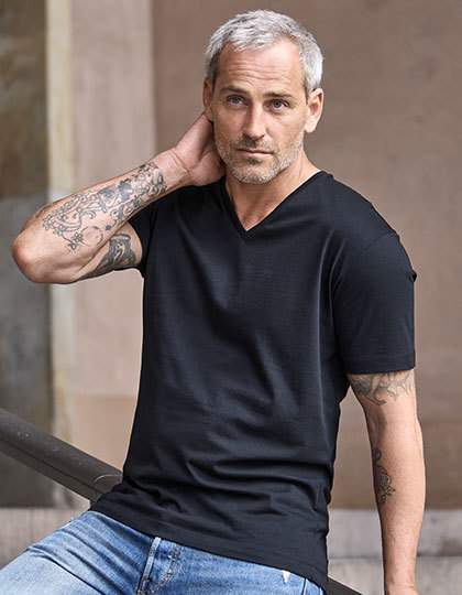 TEE JAYS Fashion V-Neck Sof Tee