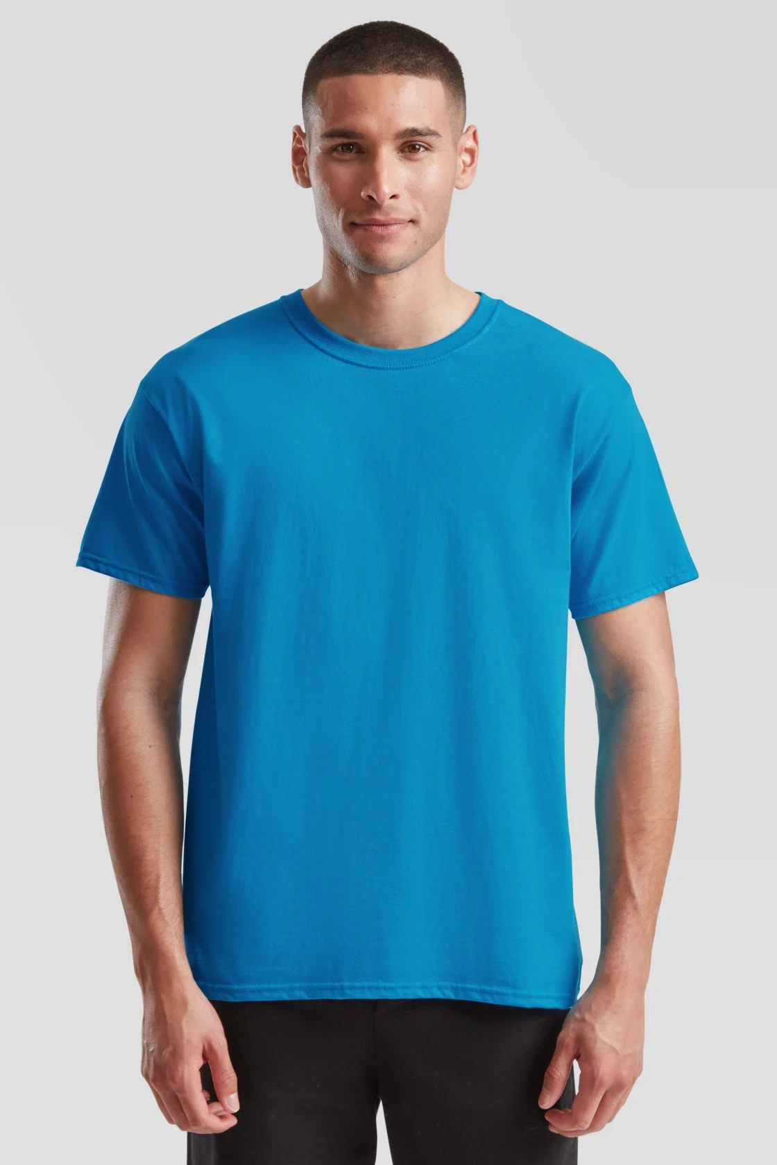 fruit-of-the-loom-61-422-0-iconic-195-t-shirt-azureblue-model-0 F.O.L. Iconic 195 T