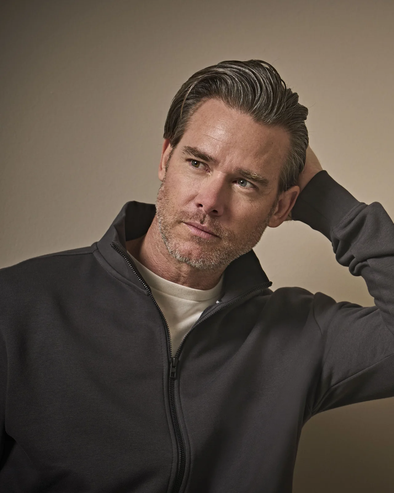 tee-jays-5440-full-zip-sweat-cardigan-darkgrey-model-1 Tee Jays Full Zip Sweat Cardigan