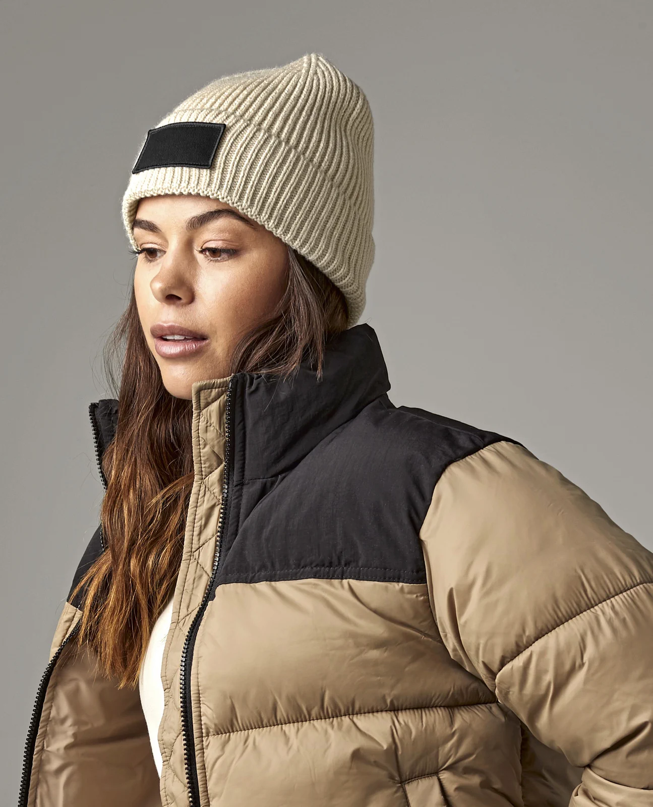 beechfield-b442r-fashion-patch-beanie-model-0 Beechfield Fashion Patch Beanie