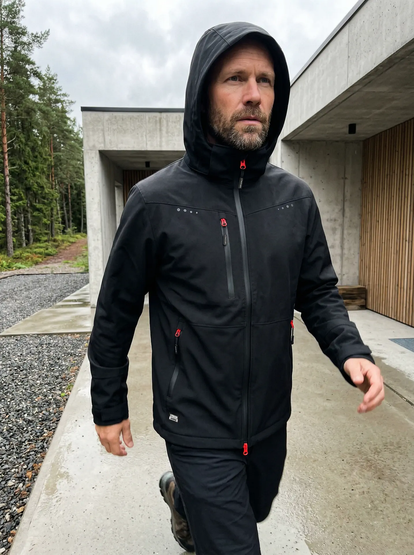 lyngsoe-f2026-atmungsaktive-leichte-shell-jacke-model-5 Lyngsøe F2026 Atmungsaktive leichte Shell-Jacke
