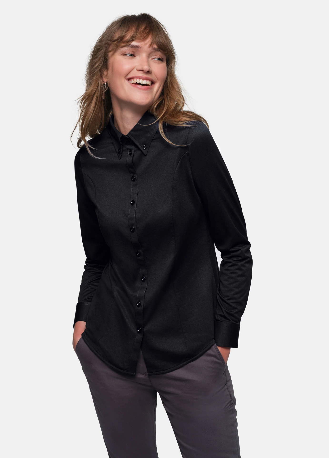 hakro-129-bluse-natural-stretch-schwarz-model-0 HAKRO Bluse 1/1 Arm 129 Natural Stretch
