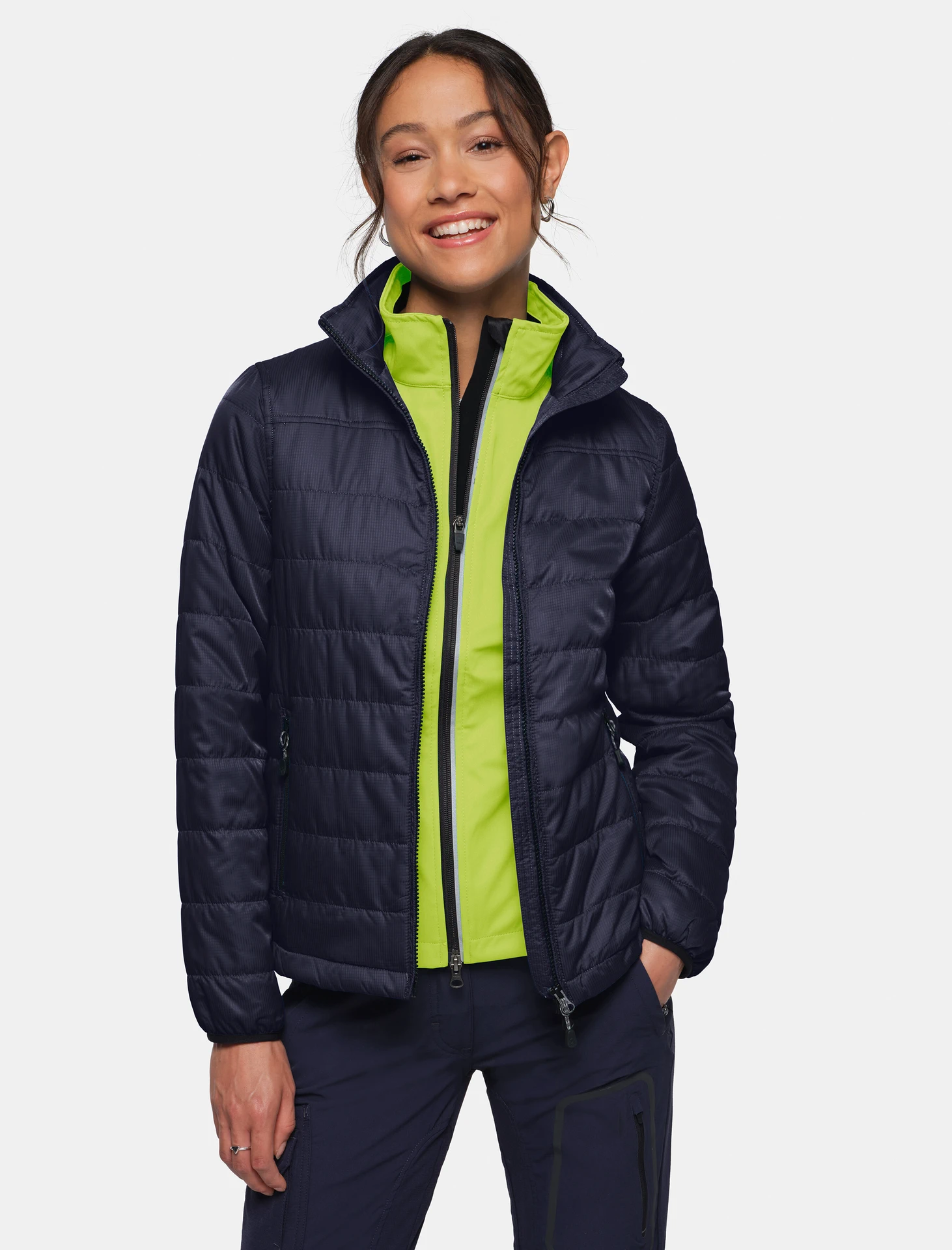 hakro-251-damen-loftjacke-tinte-model-0 HAKRO Women-Loft-Jacke 251 Regina
