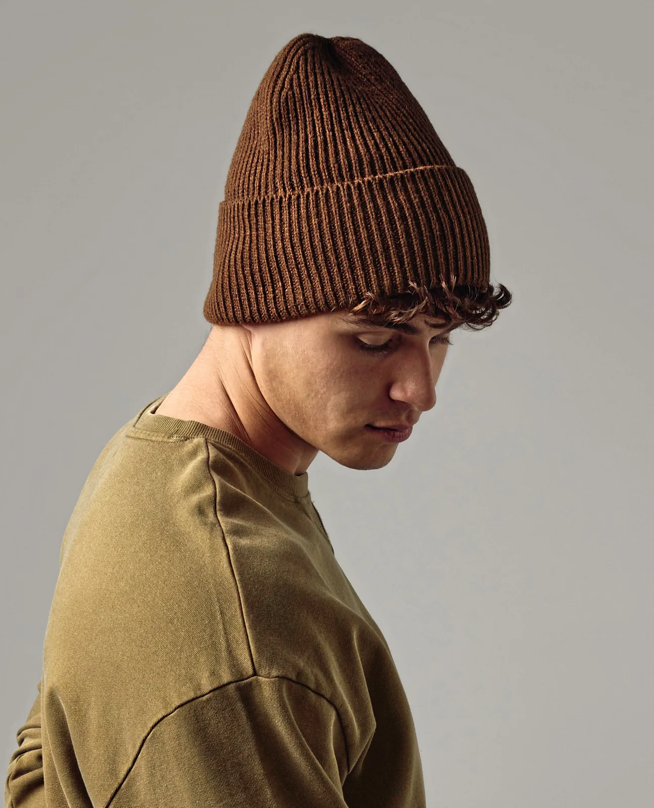 beechfield-b384r-oversized-cuffed-beanie-model-0 Beechfield Oversized Cuffed Beanie