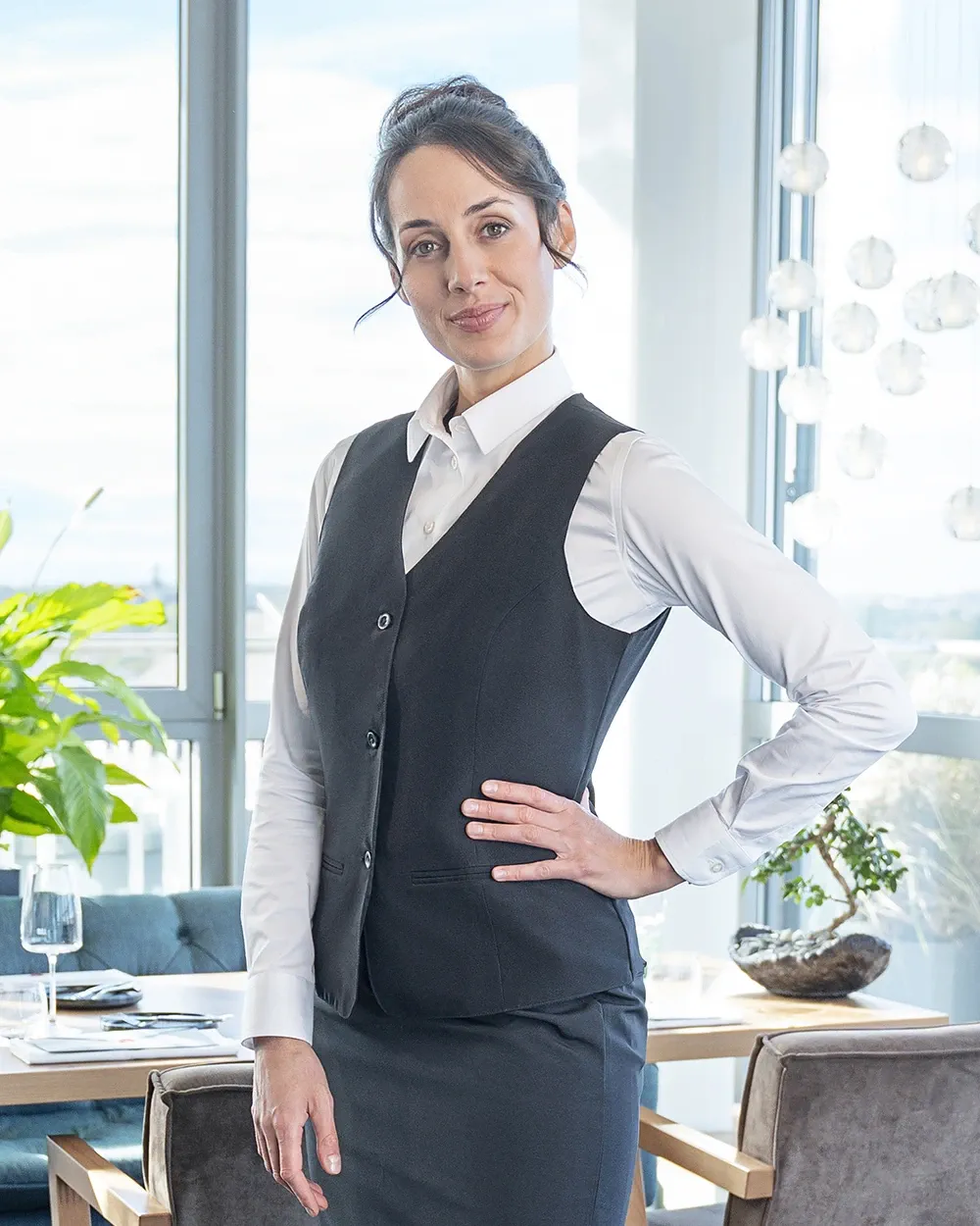 karlowsky-bwf1-damenweste-basic-black-model-1 KARLOWSKY Damenweste Basic