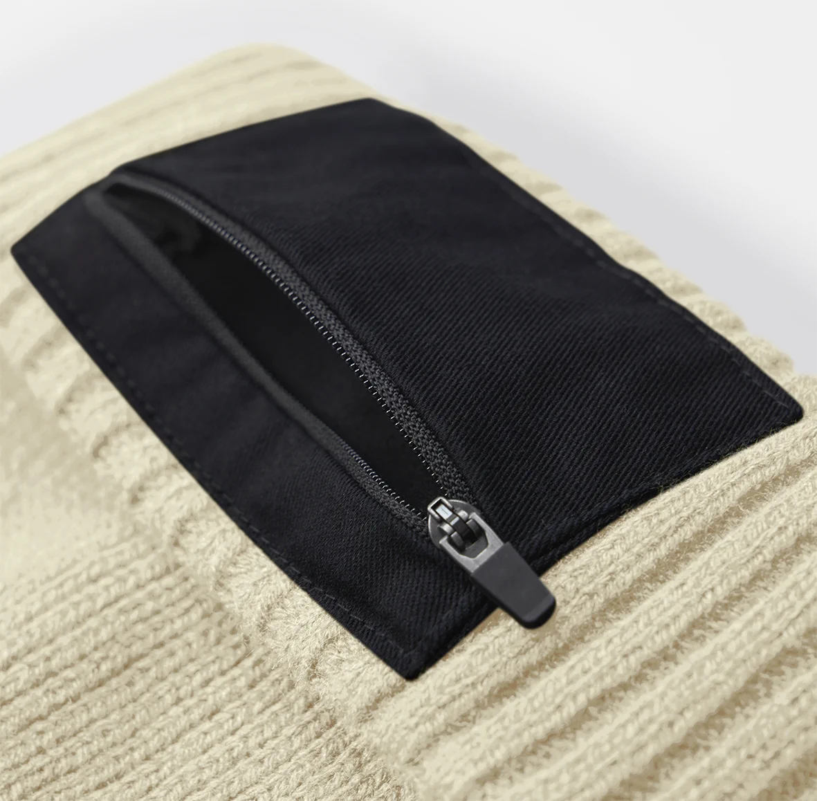 Beechfield Zip Patch Beanie