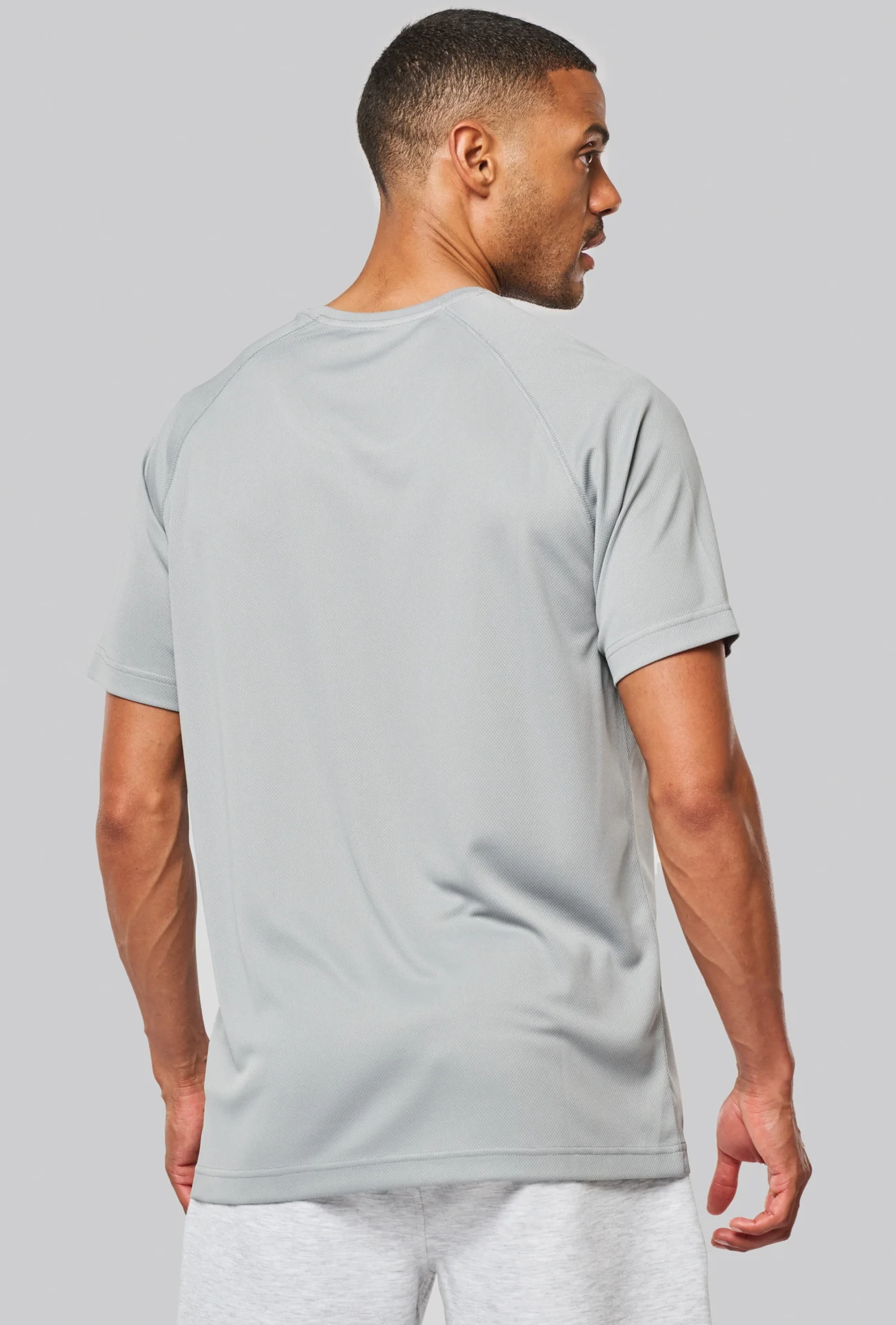 kariban-PA4012-herren-sport-shirt-model-1 Kariban Herren Sport Shirt