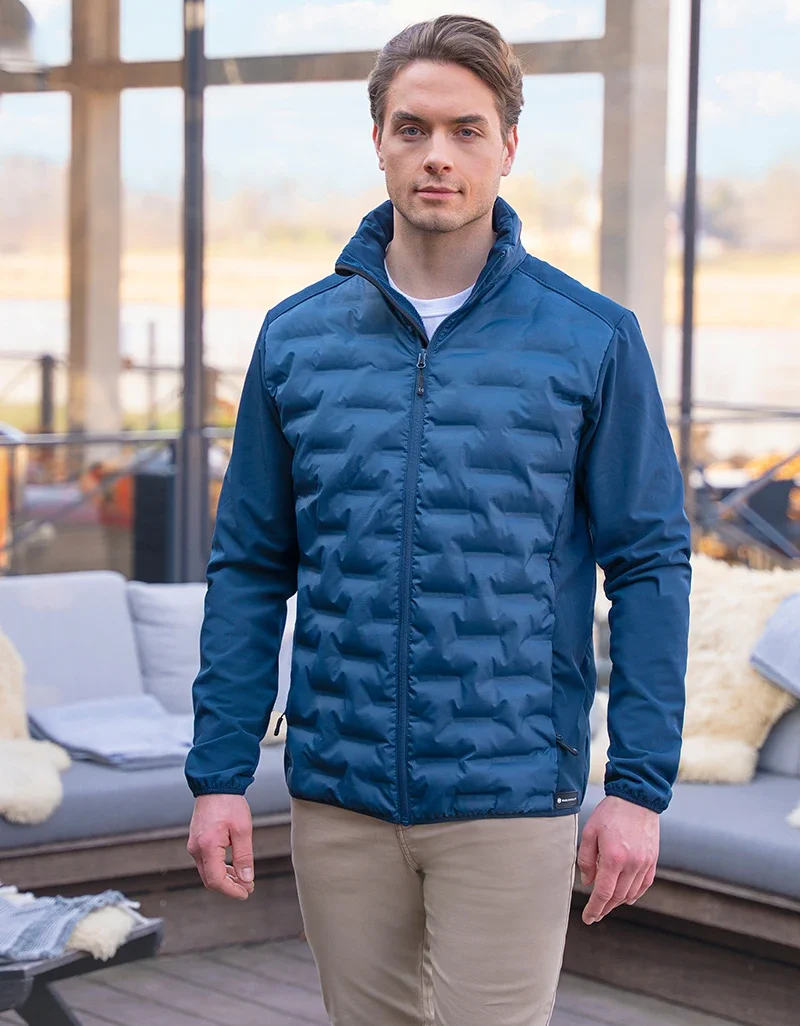karlowsky-jm12-herren-fleece-hybrid-jacket-navy-model-0 KARLOWSKY Herren Fleece-Hybrid Jacket