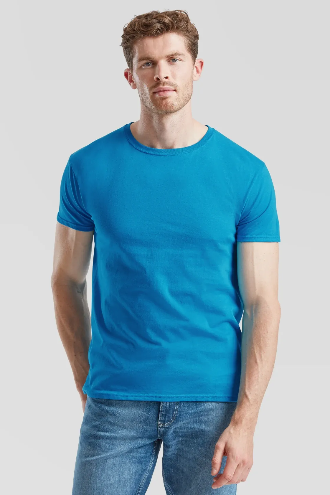 fruit-of-the-loom-61-430-0-iconic-150-t-shirt-azureblue-model-0 F.O.L. Iconic T