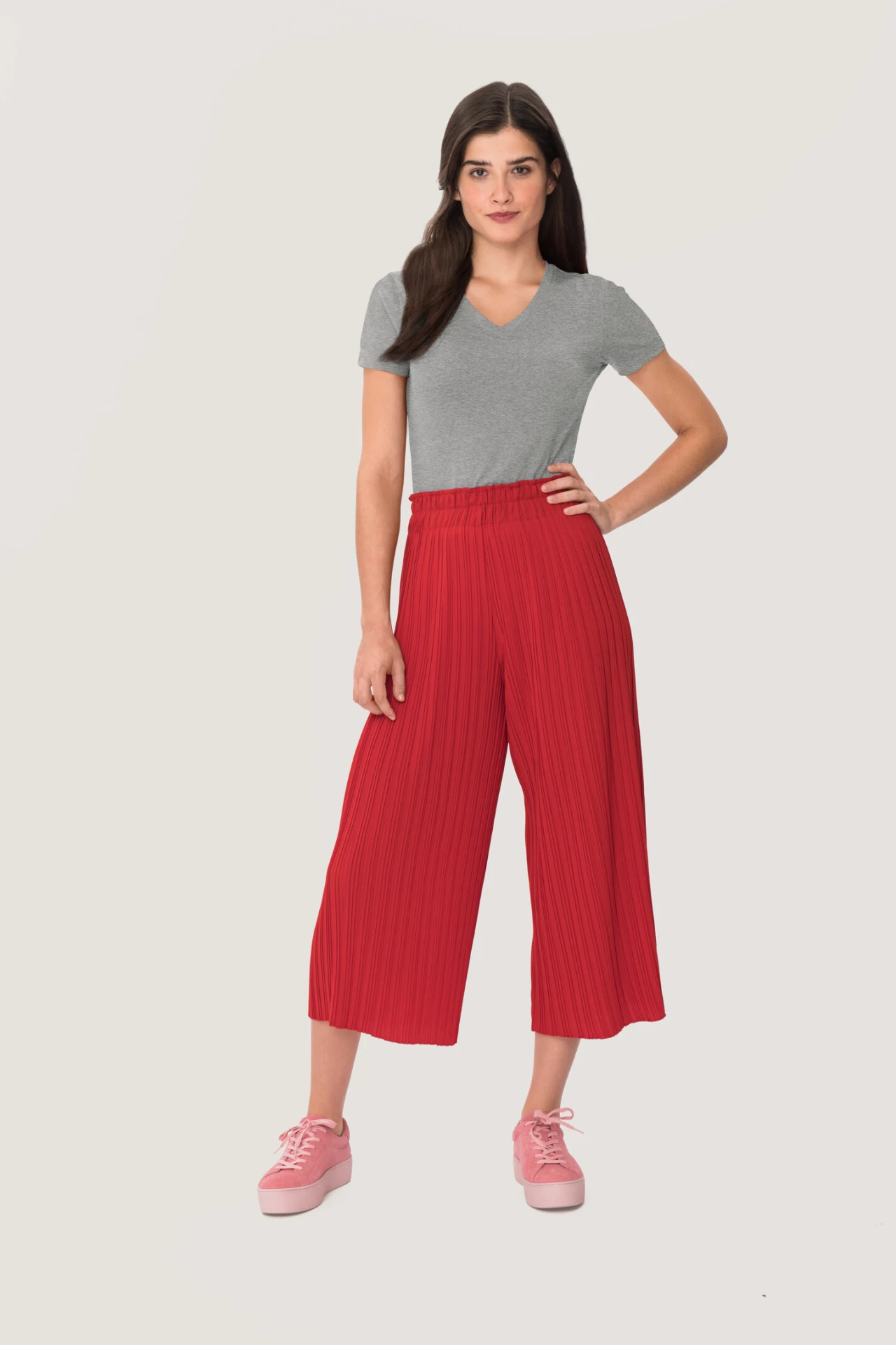 HAKRO Women-V-Shirt 126 Classic