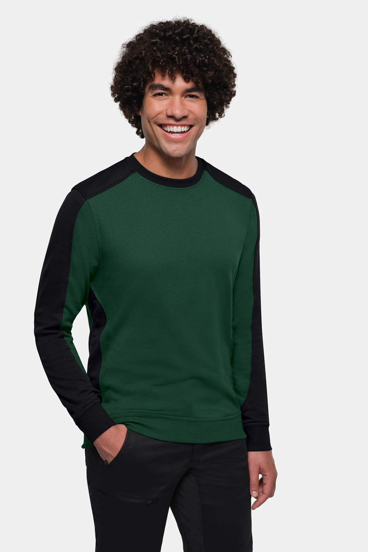 hakro-549-sweatshirt-contrast-mikralinar-eco-tanne-schwarz-model-0 HAKRO Sweatshirt 549 Contrast MIKRALINAR® ECO