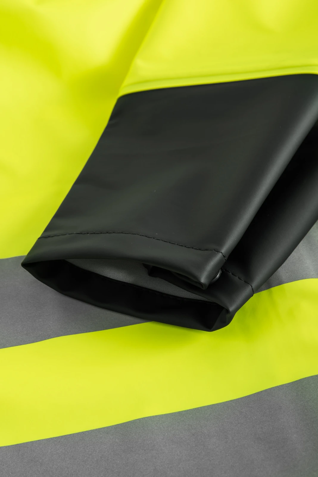 Lyngsøe FR-LR3055 Flammhemmende Hi-Vis Regenjacke