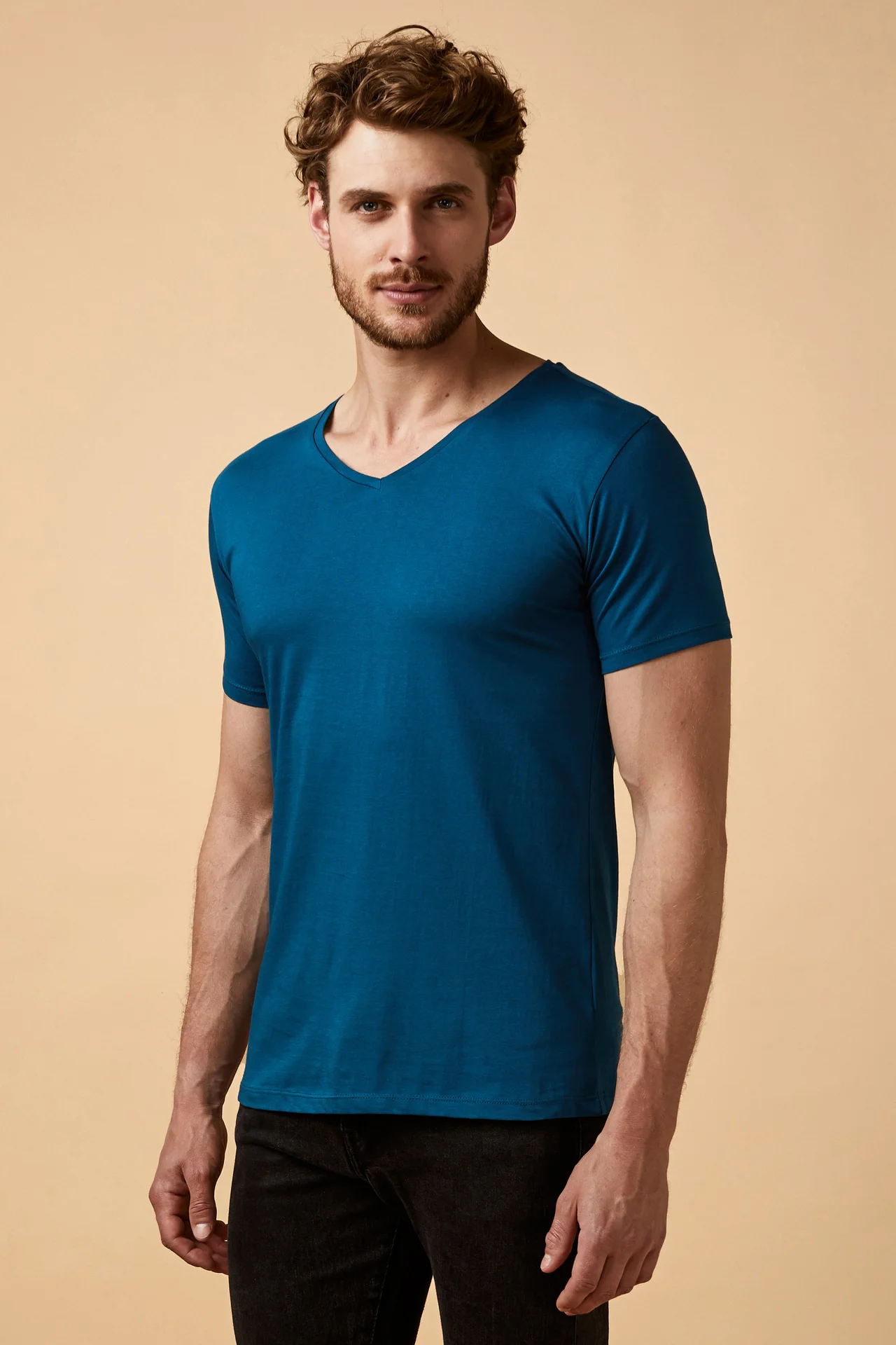 promodoro-1425-mens-v-neck-t-shirt-petrol-model-0 Promodoro X.O Men´s V-Neck T-Shirt