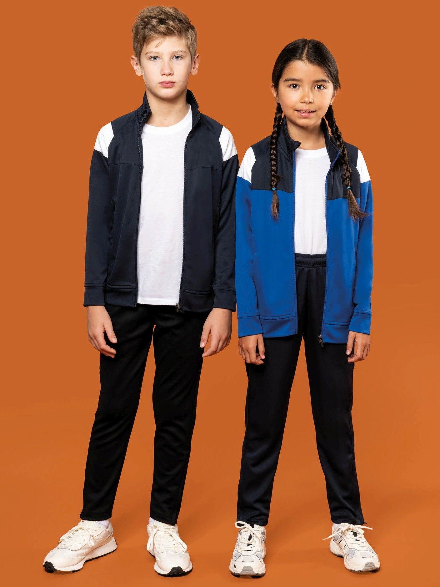 kariban-PA391-kinder-trainingsjacke-model-2 Kariban Kinder Trainingsjacke